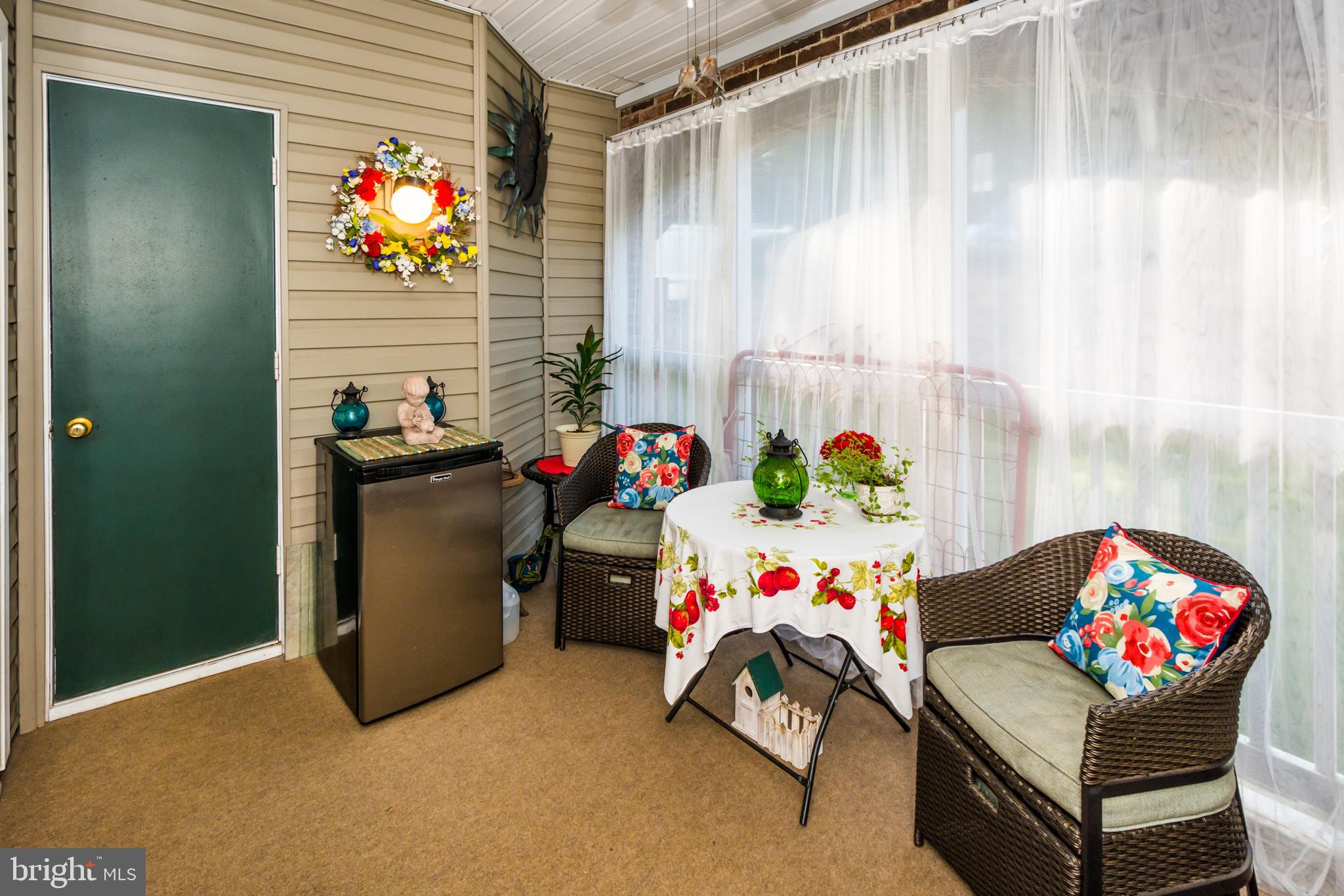 ENGLISH COUNTRY MANOR - Residential