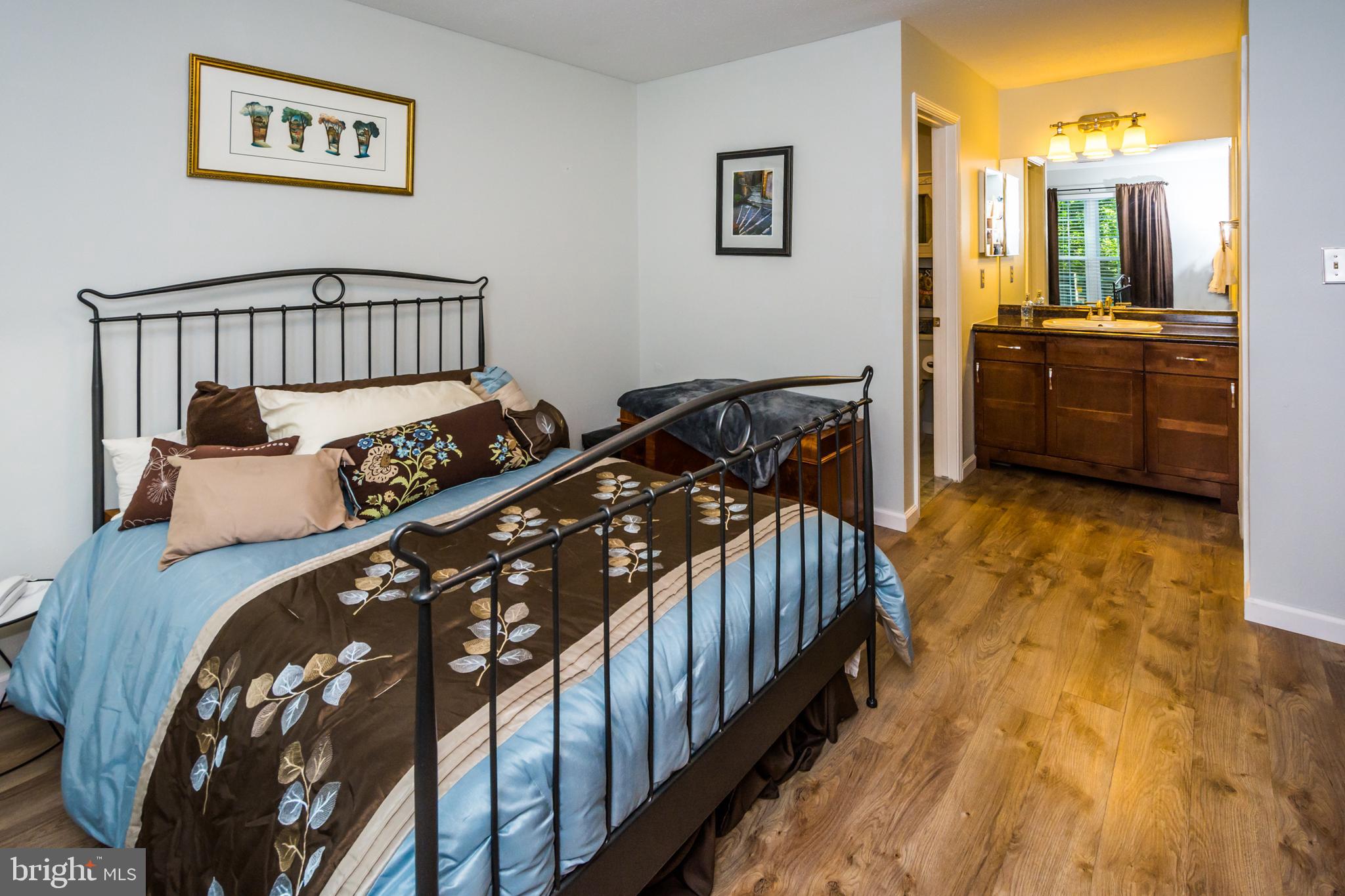 ENGLISH COUNTRY MANOR - Residential