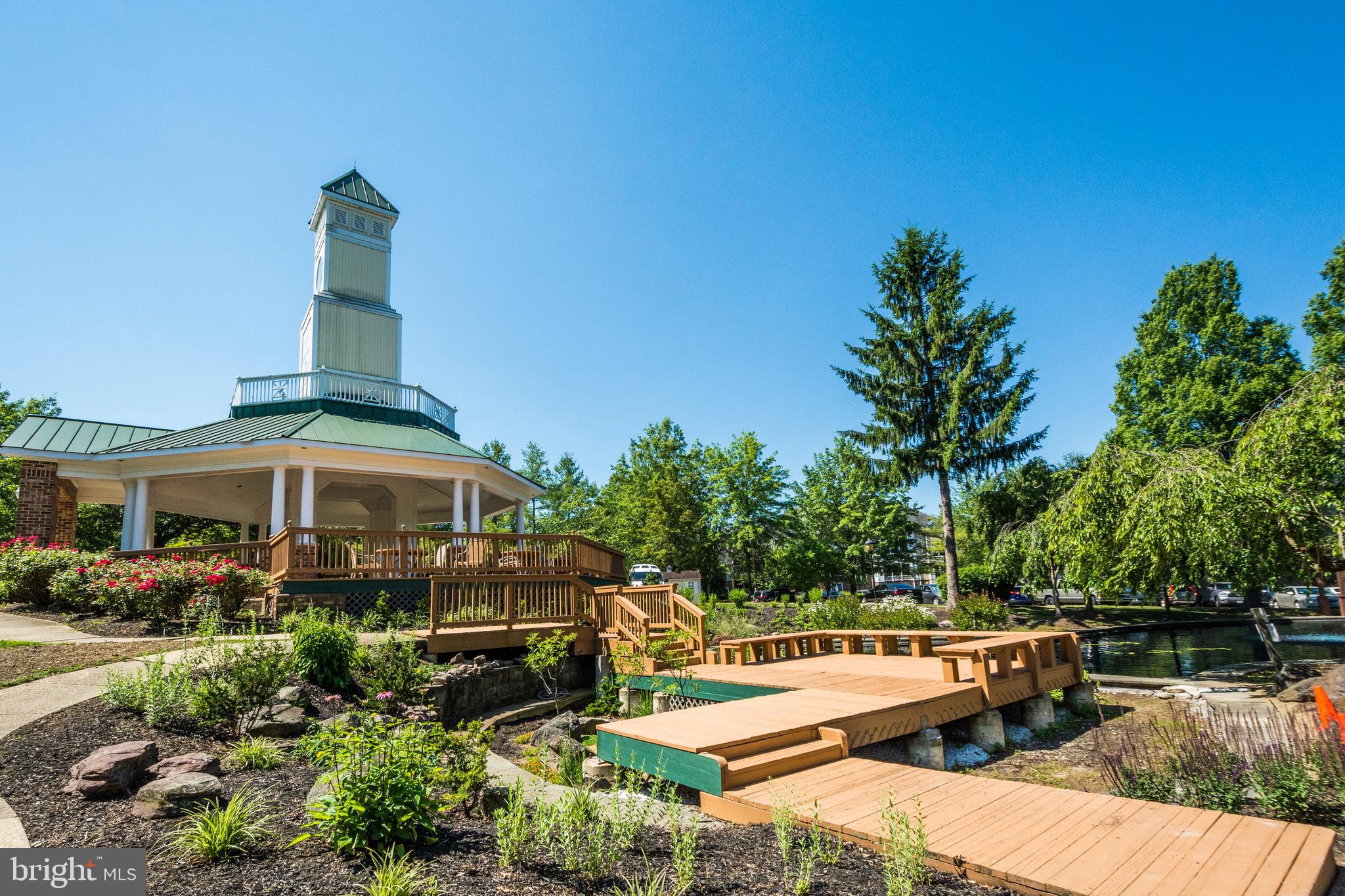 ENGLISH COUNTRY MANOR - Residential