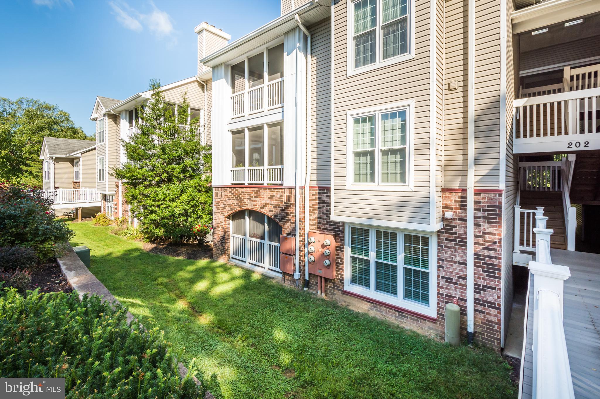 ENGLISH COUNTRY MANOR - Residential