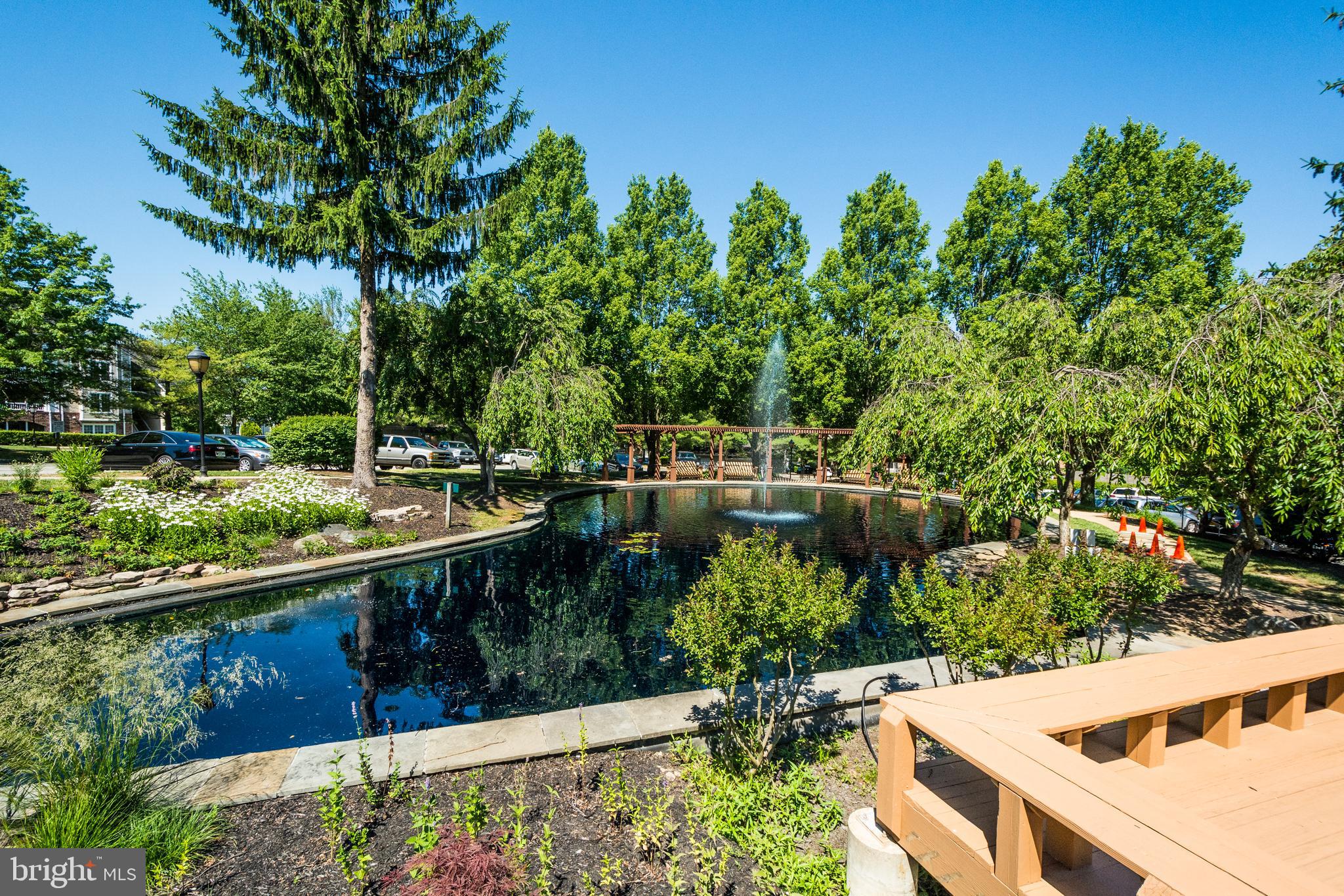 ENGLISH COUNTRY MANOR - Residential