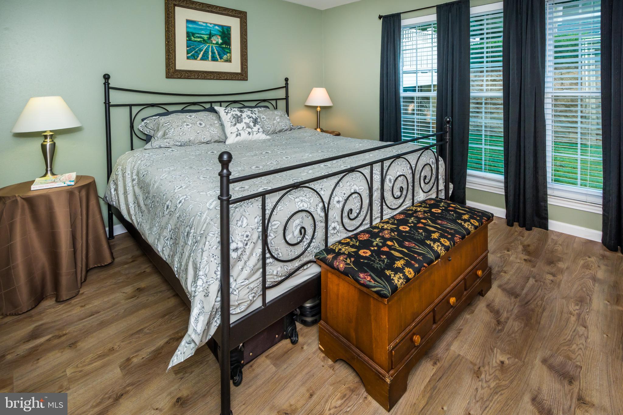 ENGLISH COUNTRY MANOR - Residential