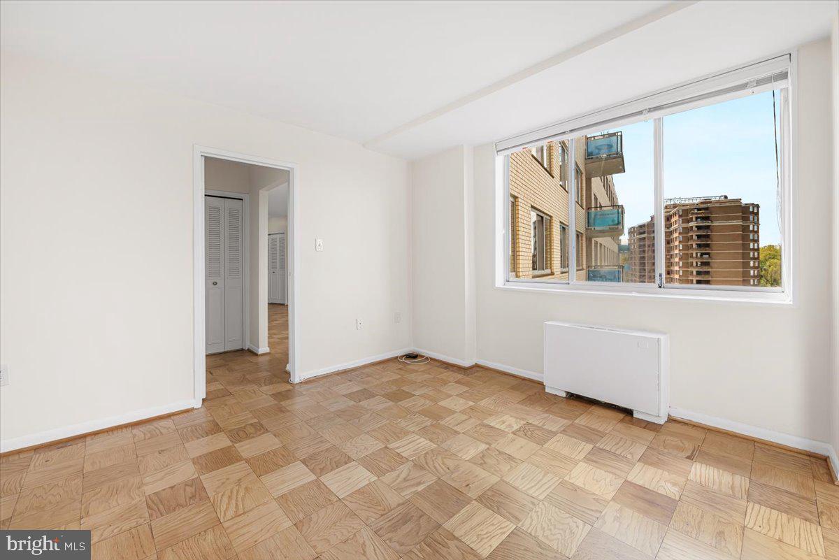 10401 GROSVENOR PLACE 1428