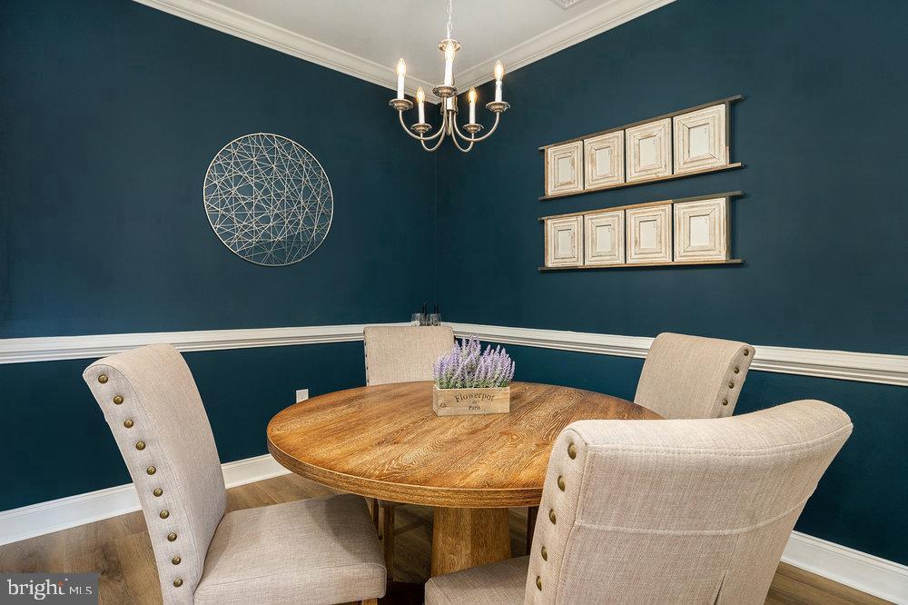 RESIDENCES AT BROOKHAVEN GLEN - Residential