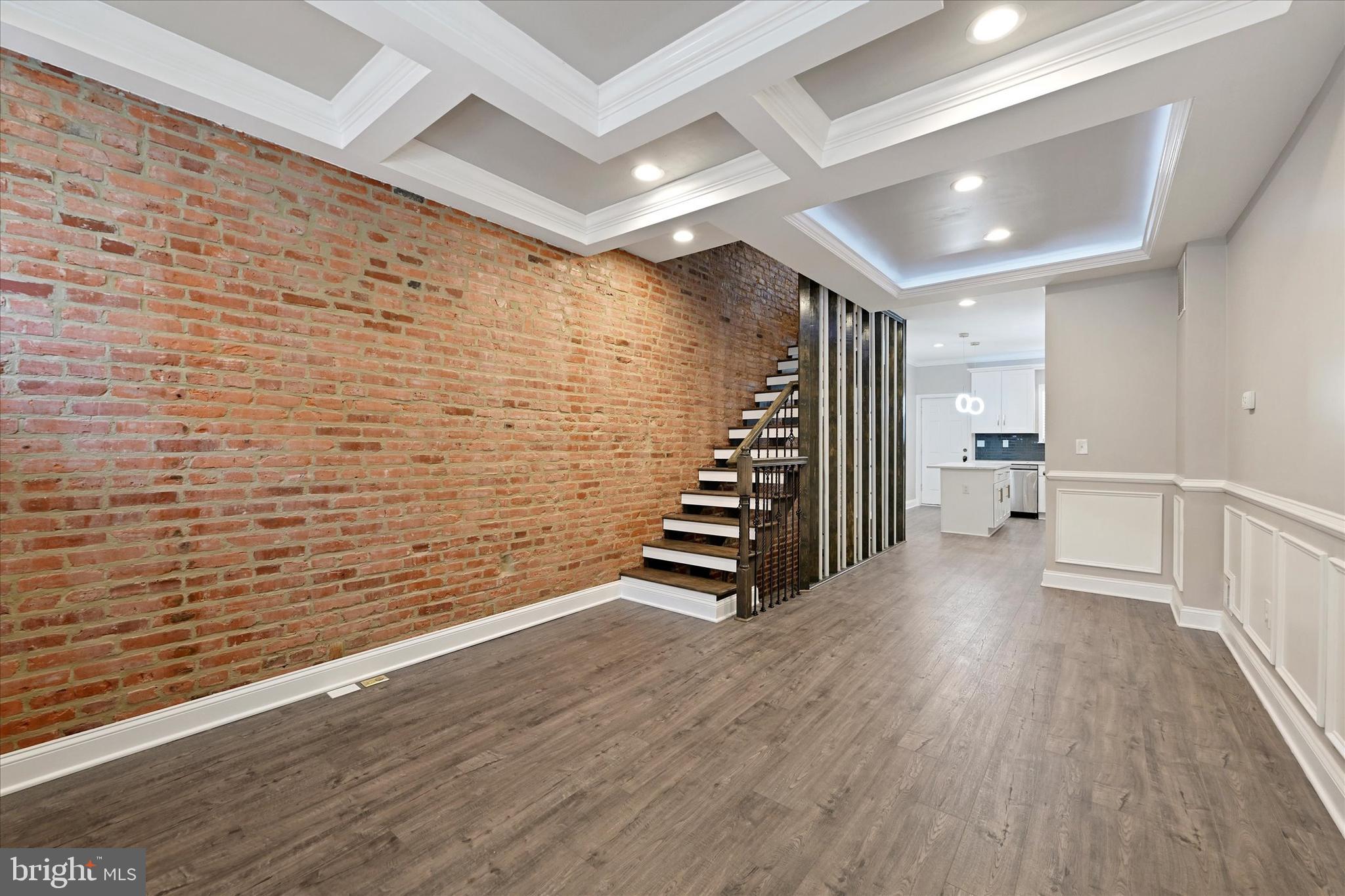 HIGHLANDTOWN - Residential