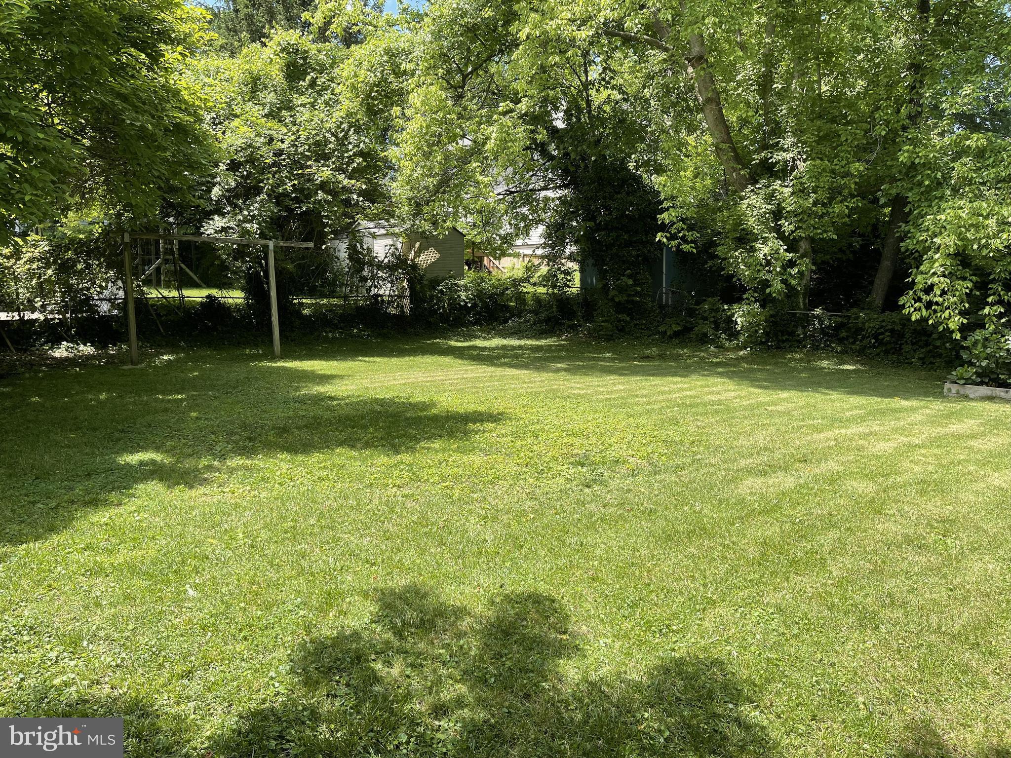 ALTA VISTA GARDENS - Residential Lease