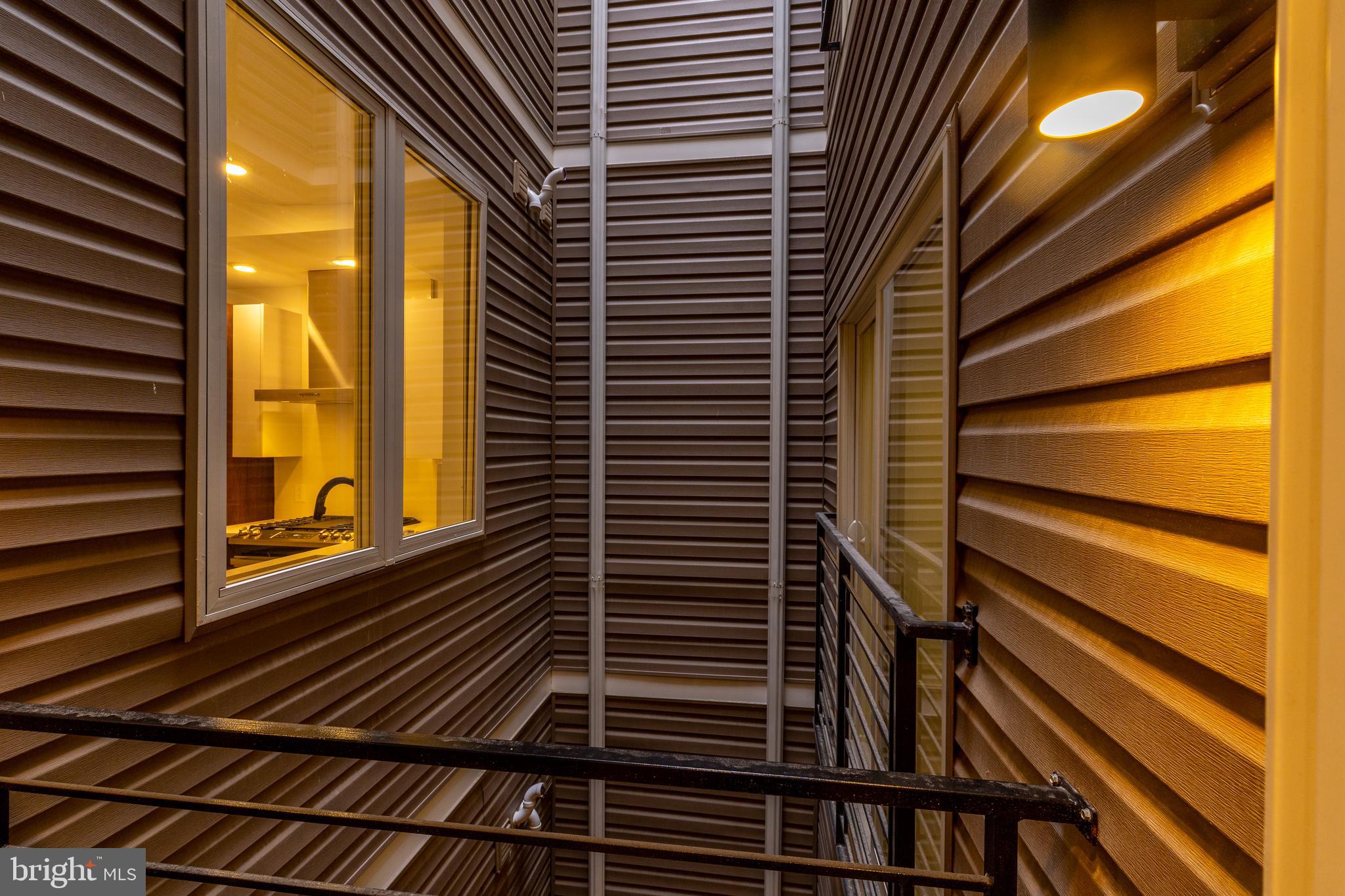 GRADUATE HOSPITAL - Residential Lease