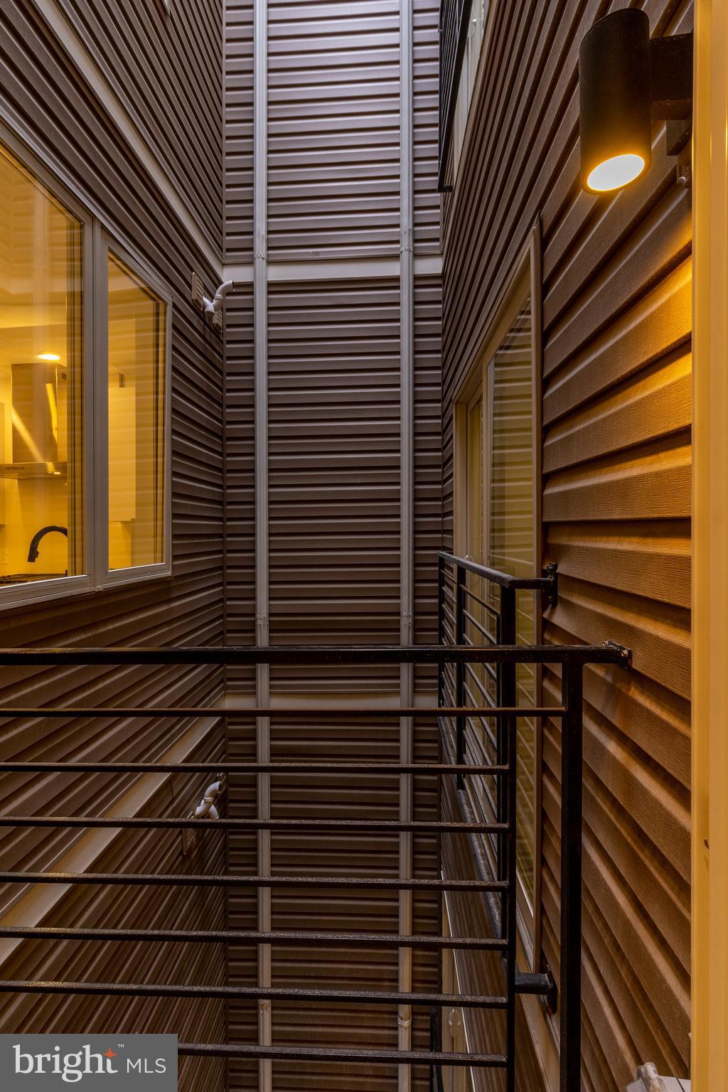 GRADUATE HOSPITAL - Residential Lease