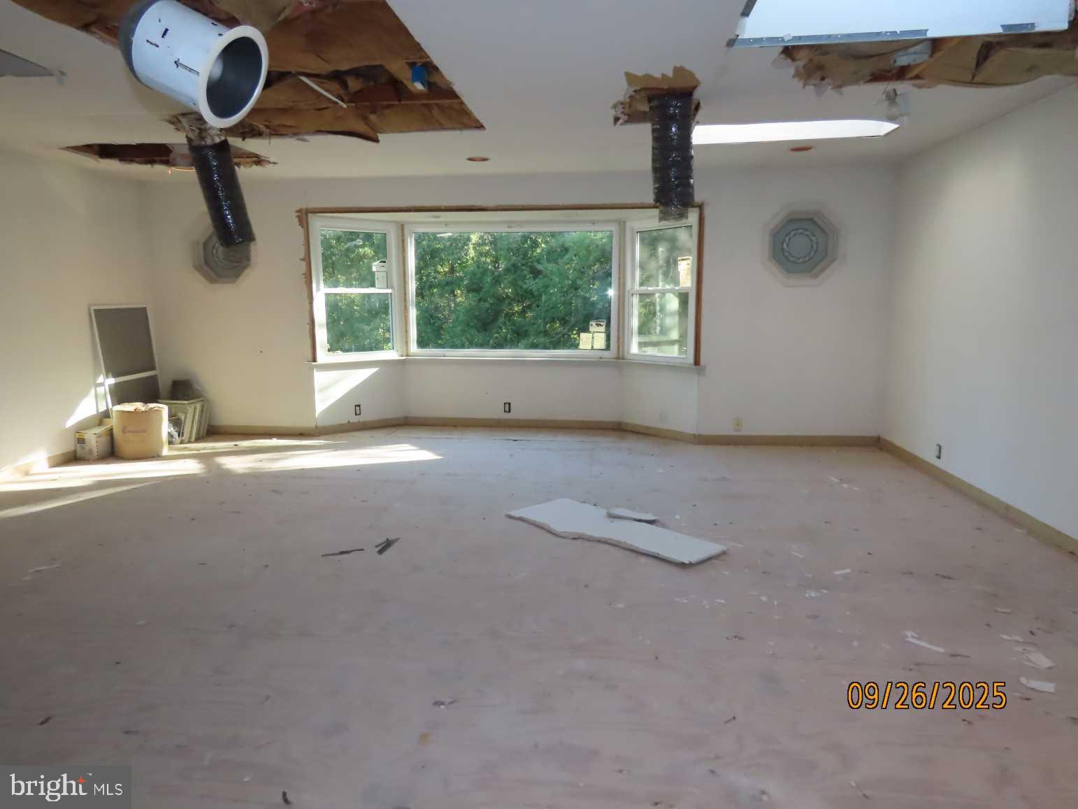 DRESHER WOODS - Residential