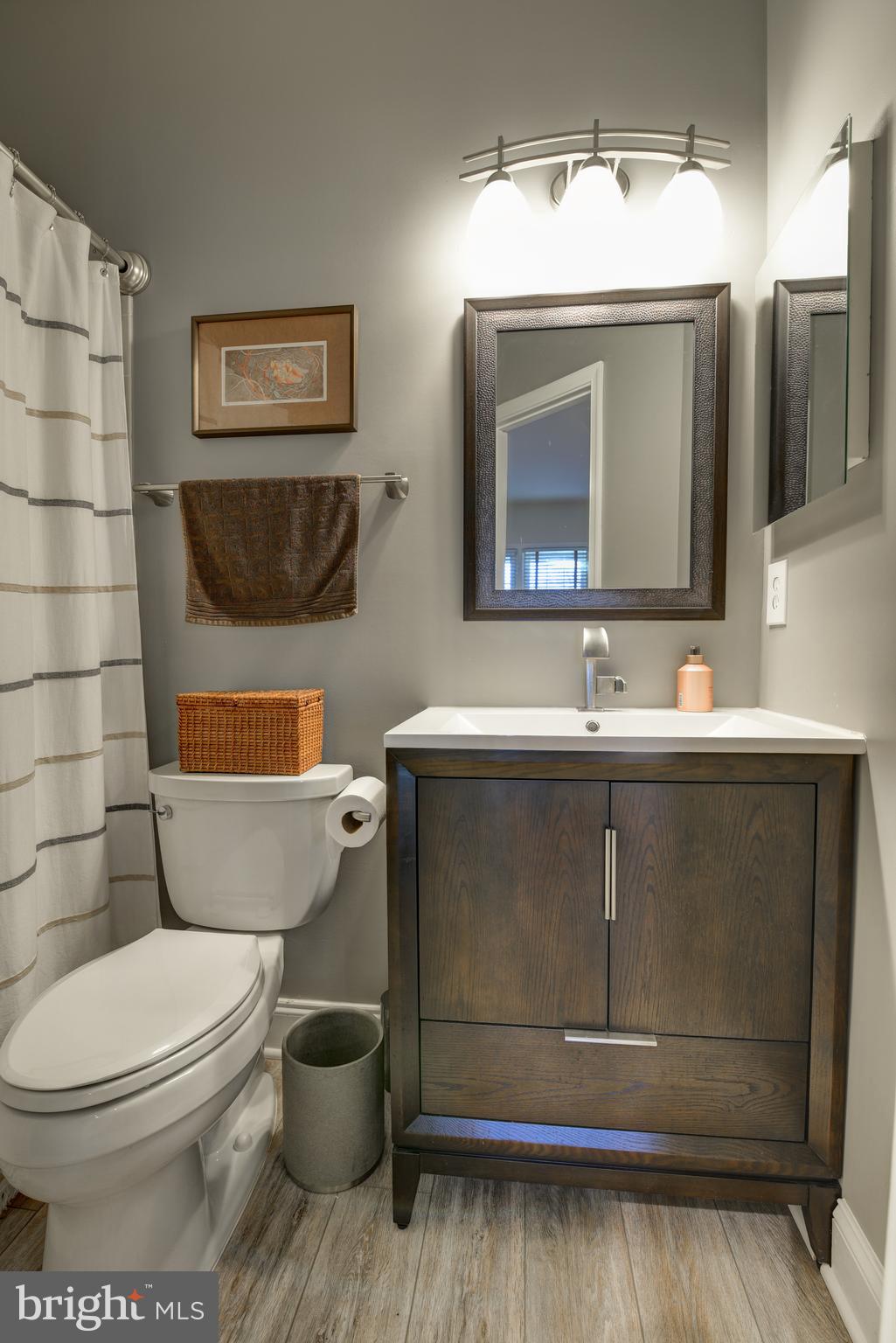 RIVER CREEK - Residential