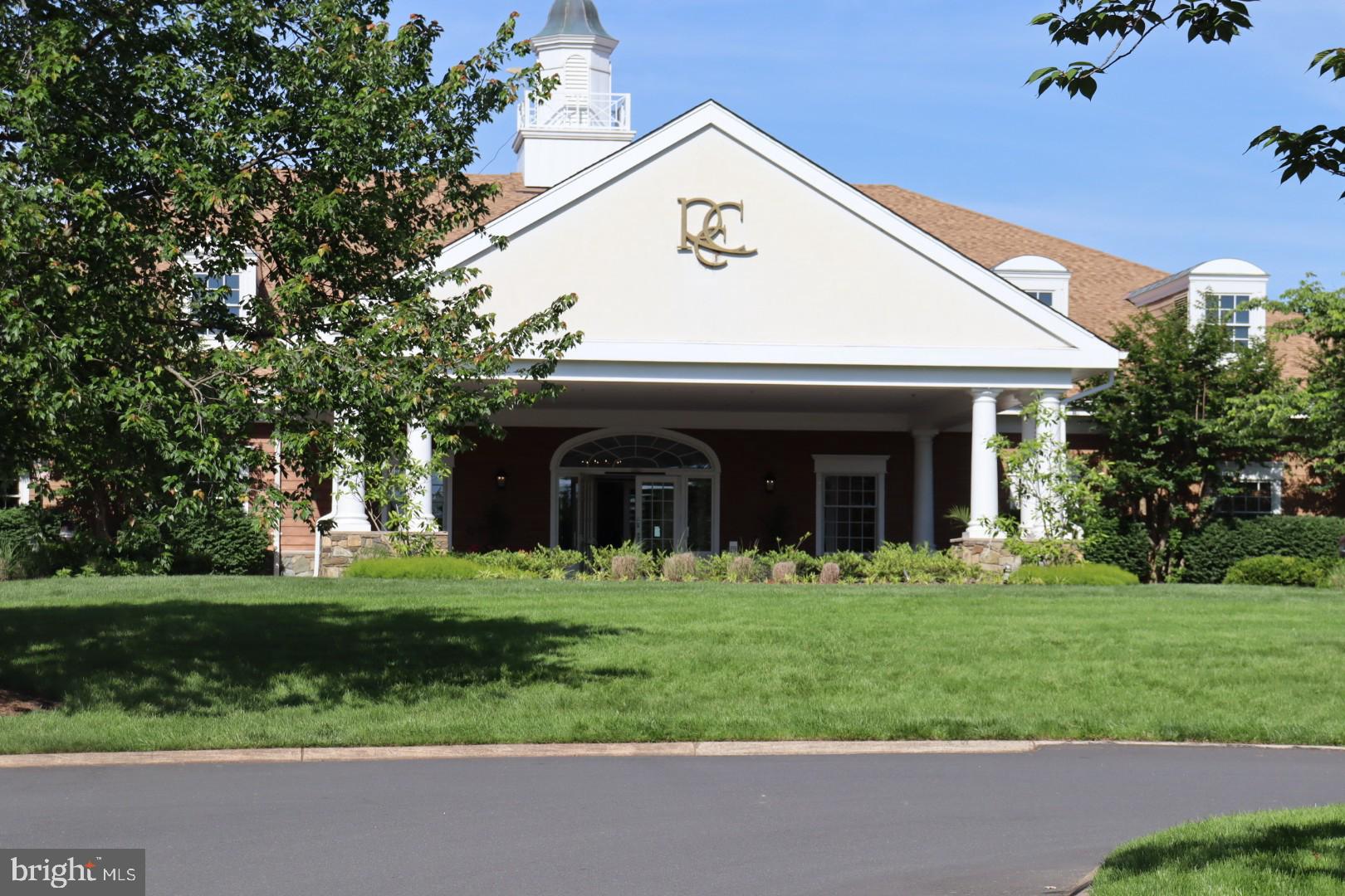 RIVER CREEK - Residential