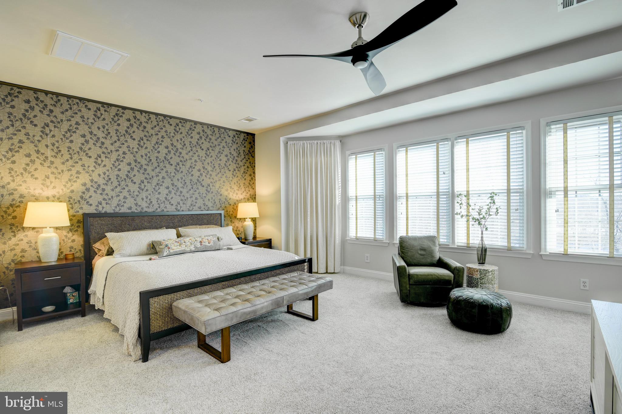 RIVER CREEK - Residential