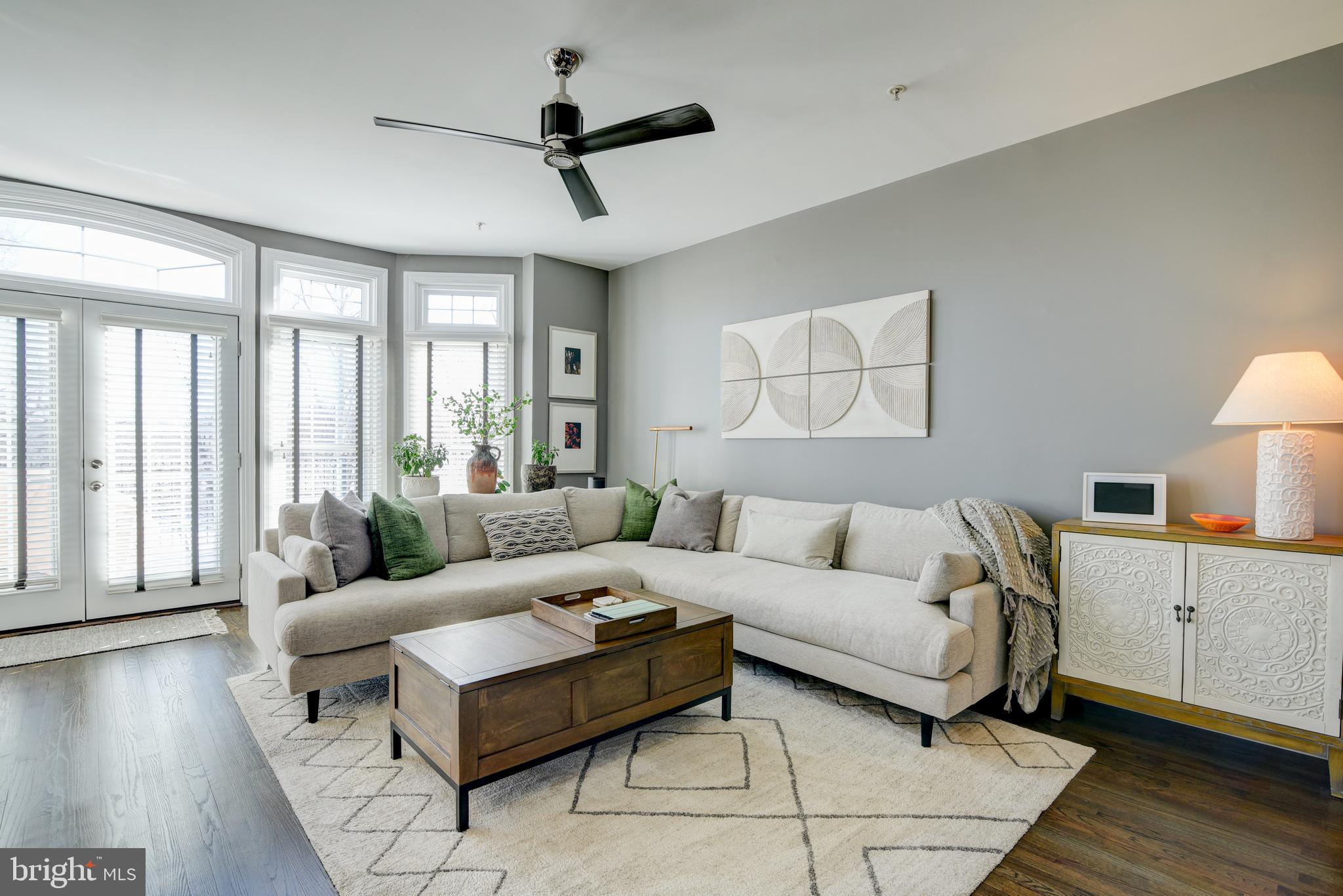 RIVER CREEK - Residential