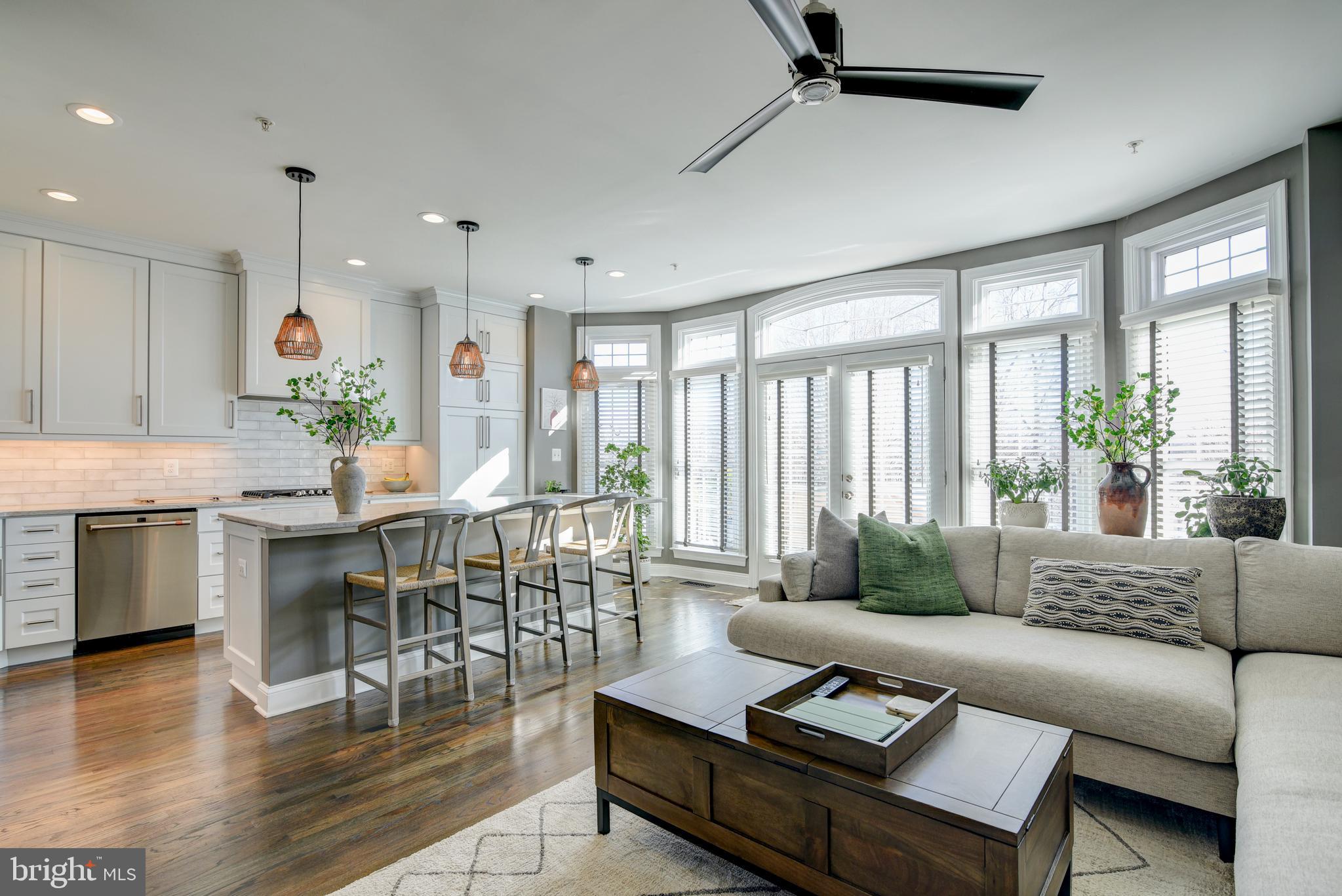 RIVER CREEK - Residential