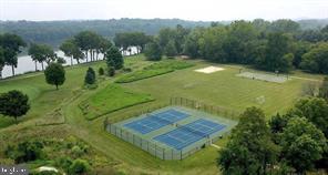 RIVER CREEK - Residential