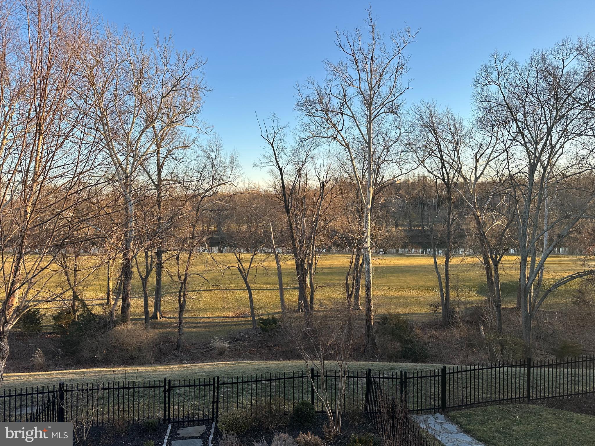 RIVER CREEK - Residential