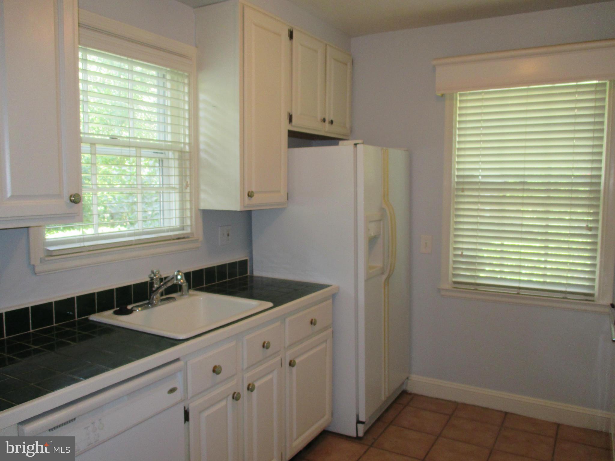 GREATER HOMELAND HISTORIC DISTRICT - Residential