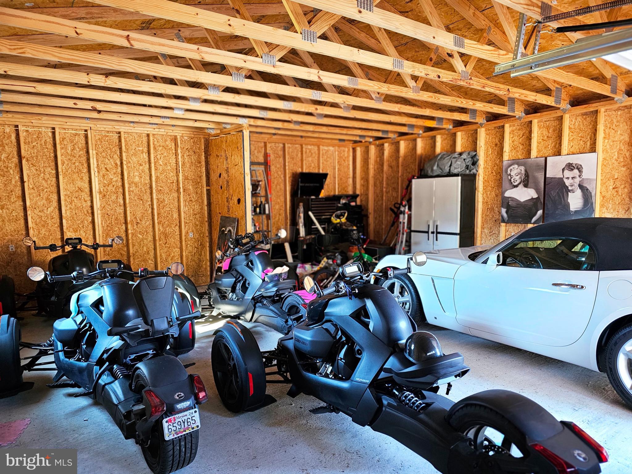 HOMEWOOD - Residential