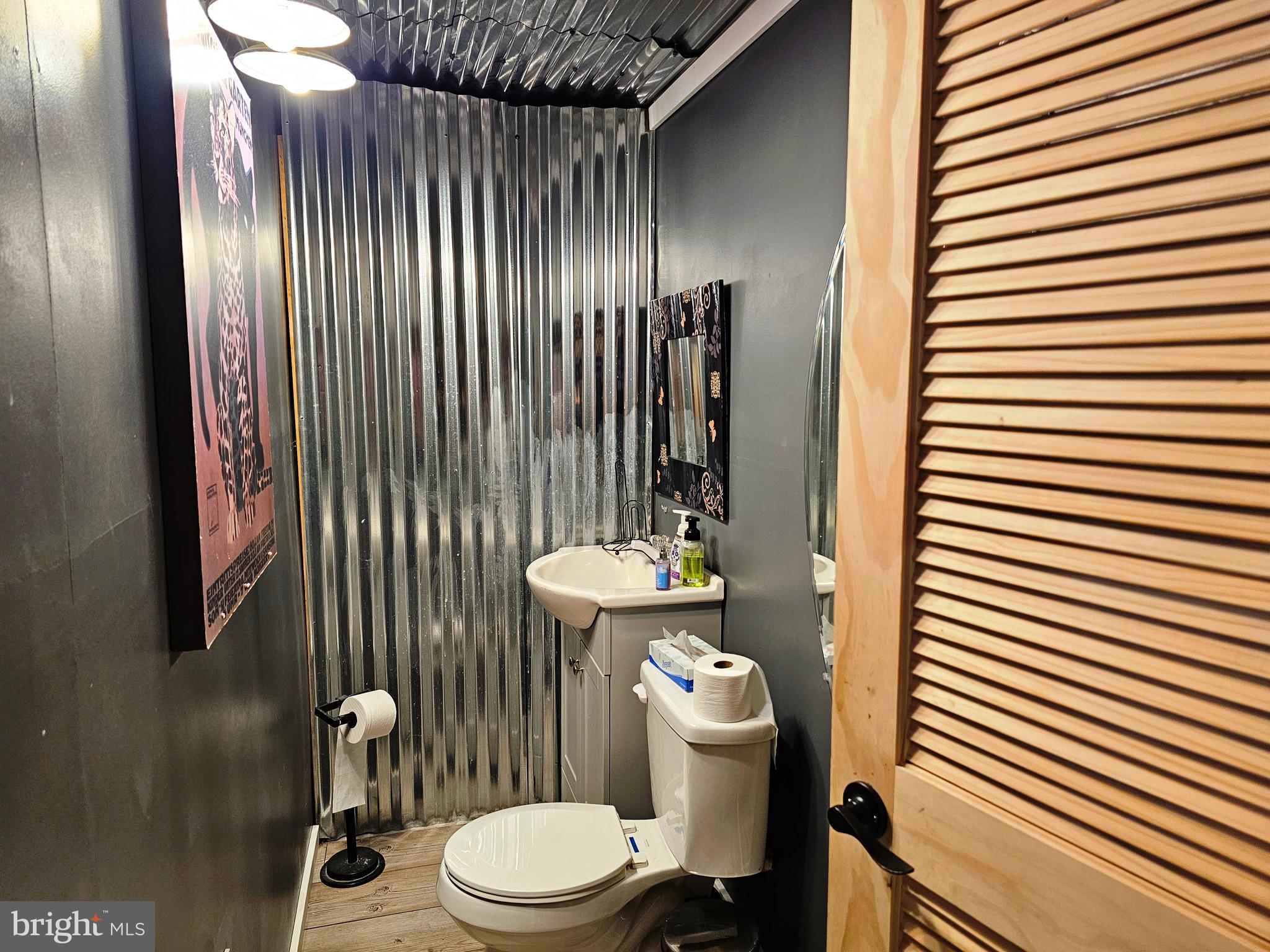 HOMEWOOD - Residential