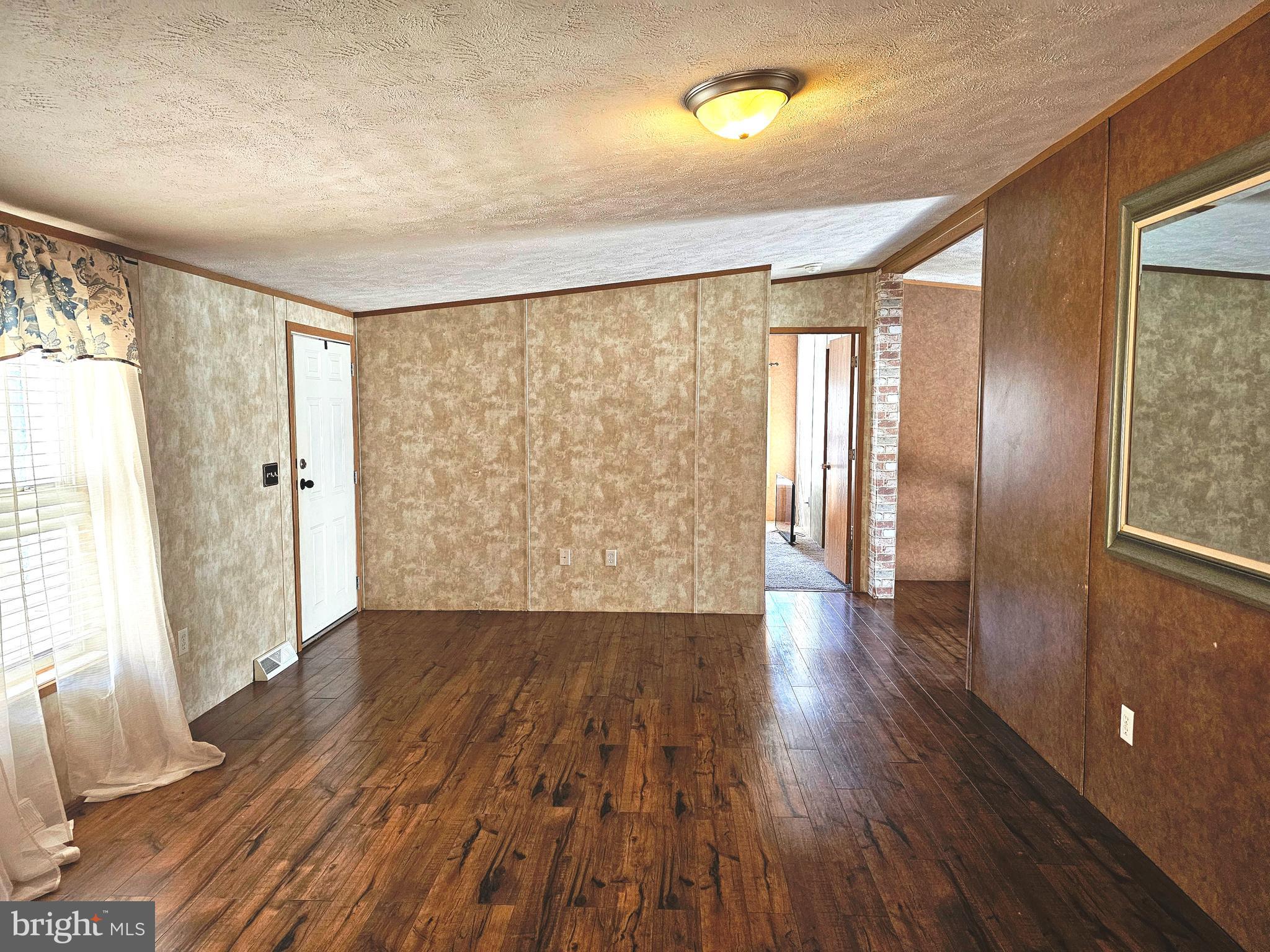 HOMEWOOD - Residential