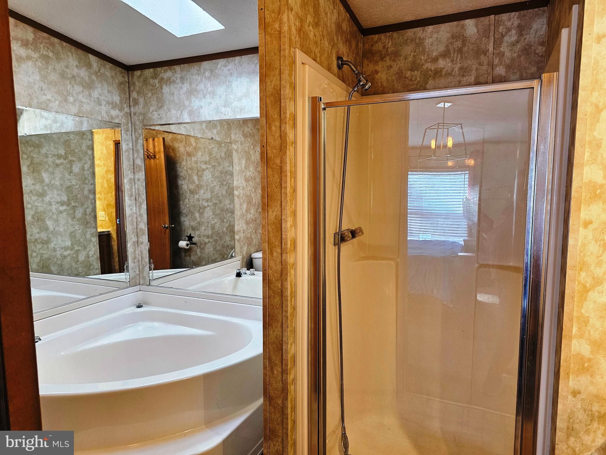 HOMEWOOD - Residential