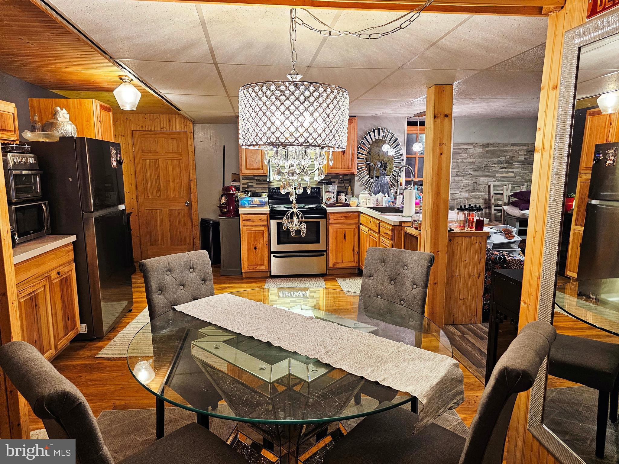 HOMEWOOD - Residential