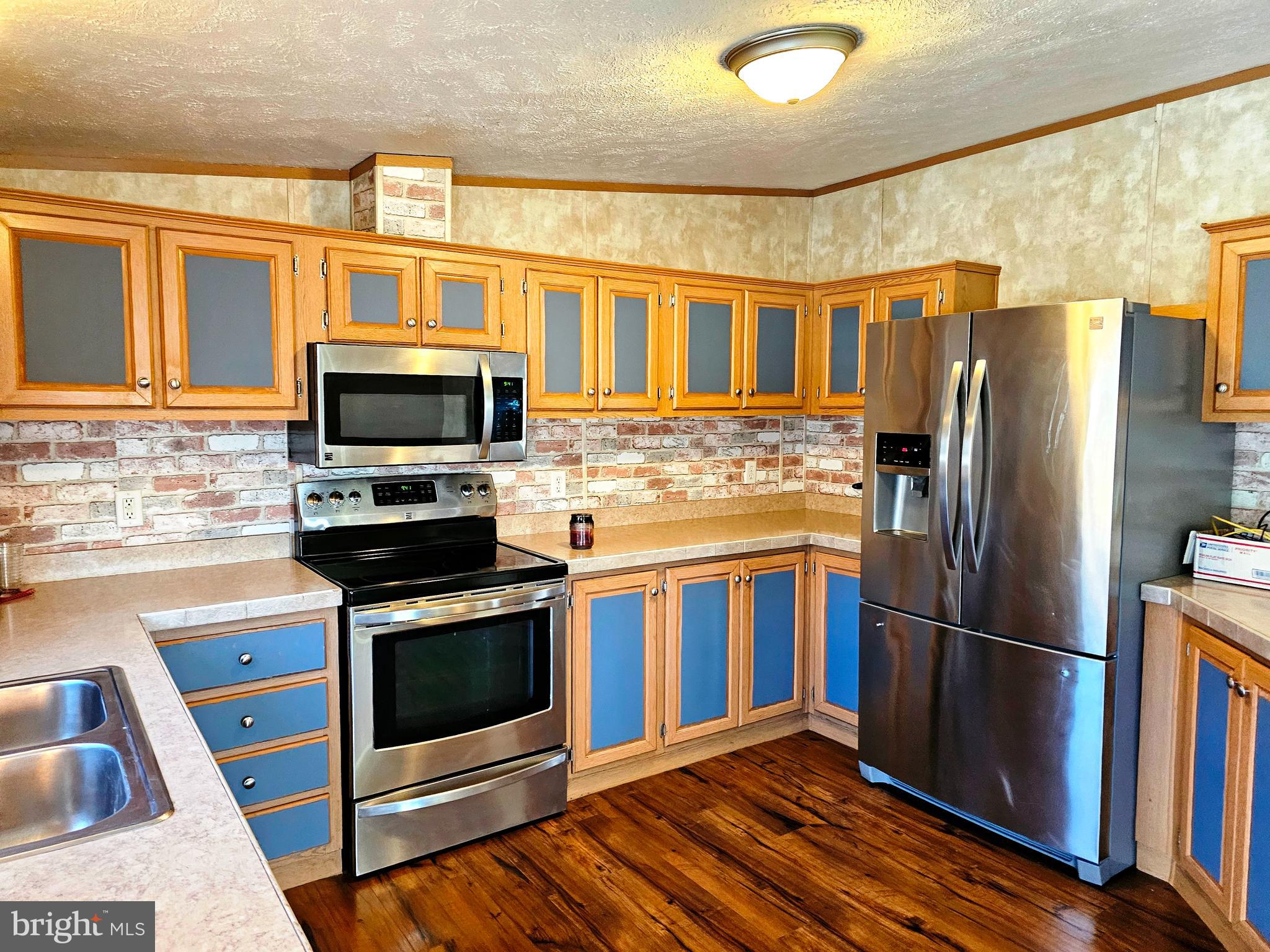 HOMEWOOD - Residential