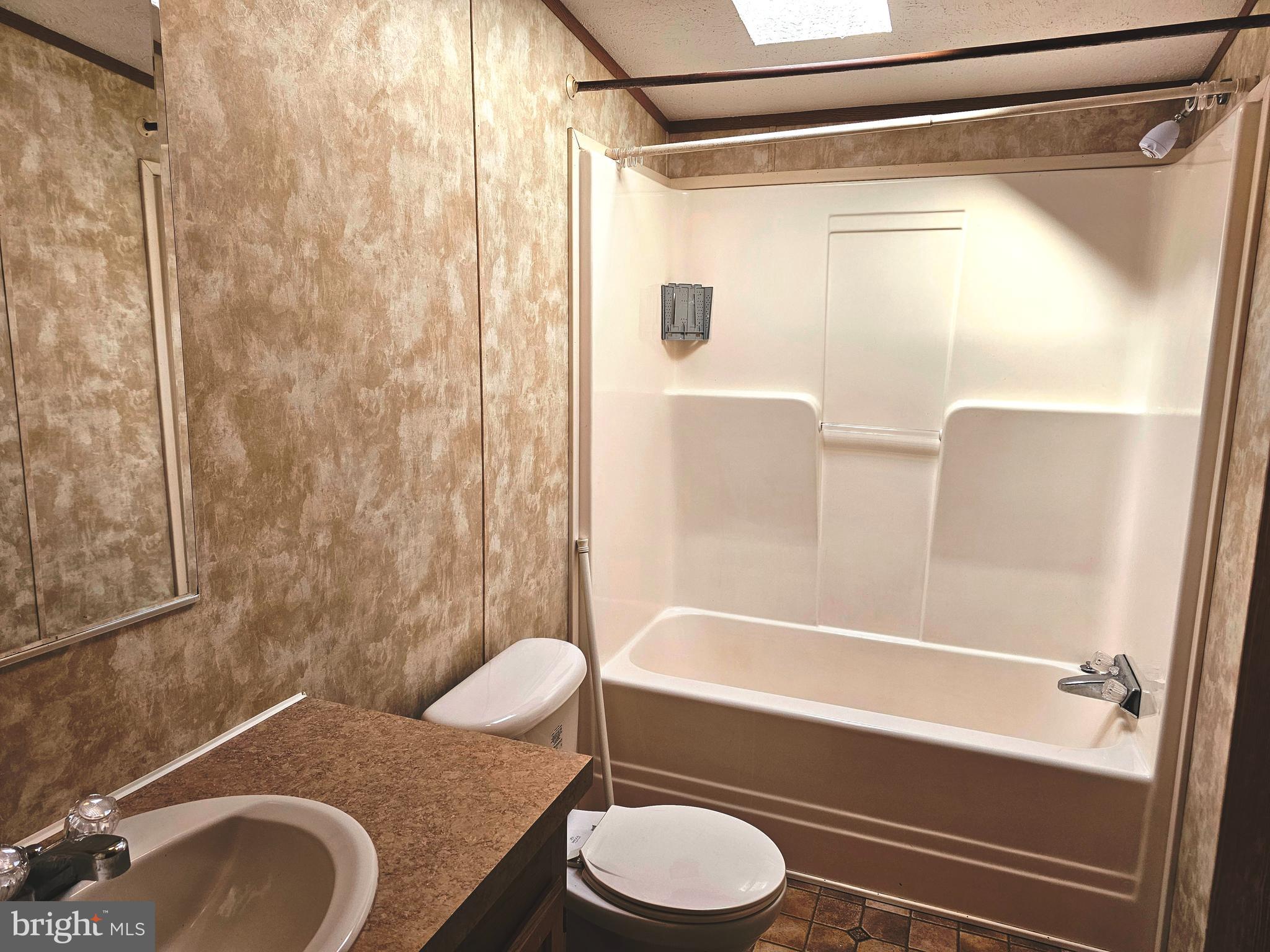 HOMEWOOD - Residential