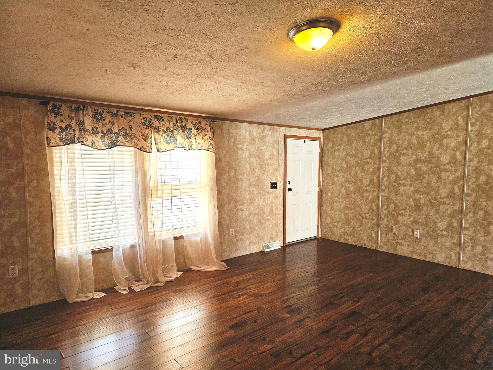 HOMEWOOD - Residential