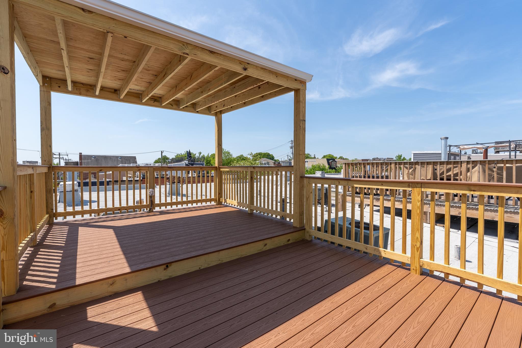 RIVERSIDE - Residential