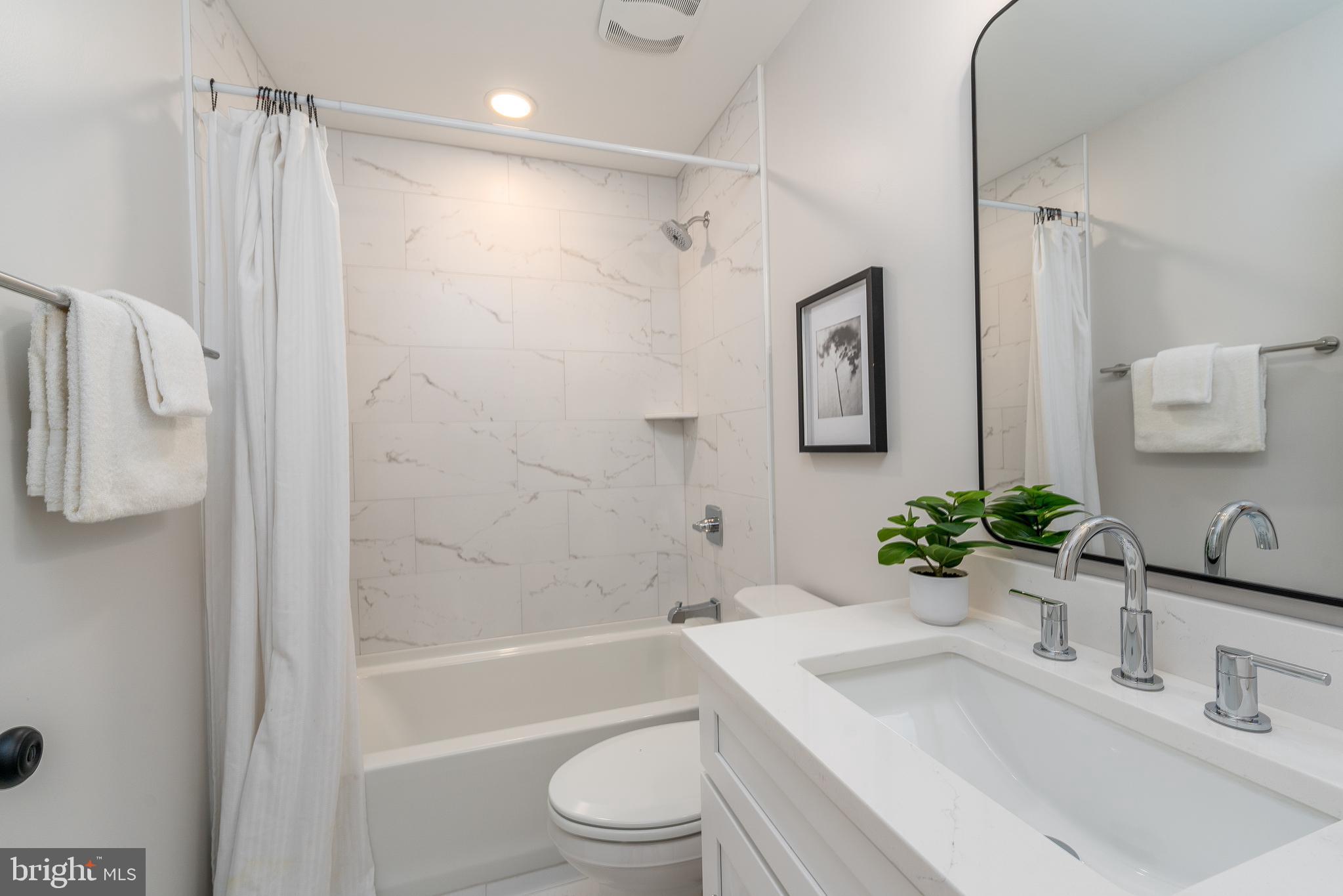 RIVERSIDE - Residential