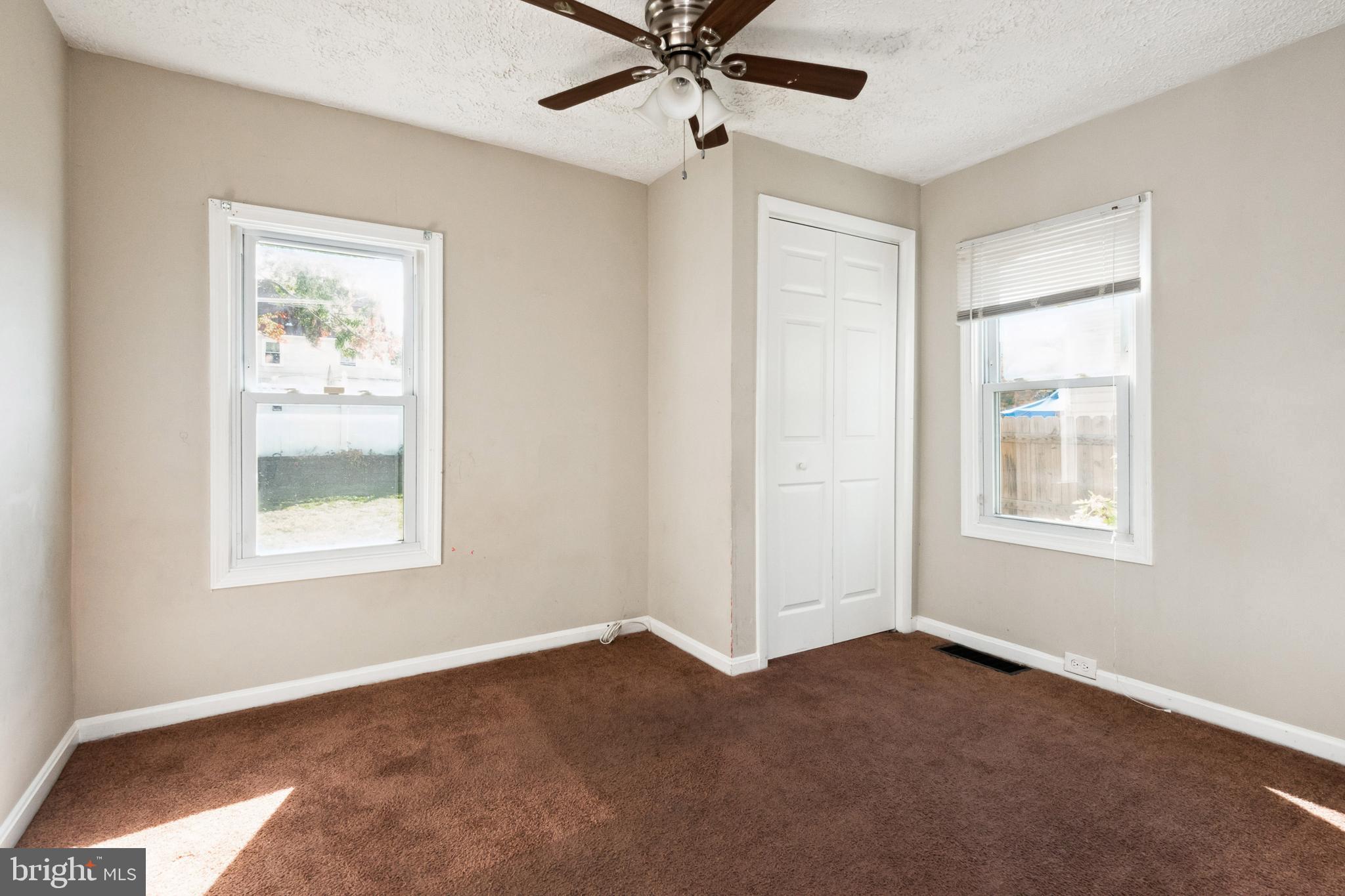 ARUNDEL GARDENS - Residential