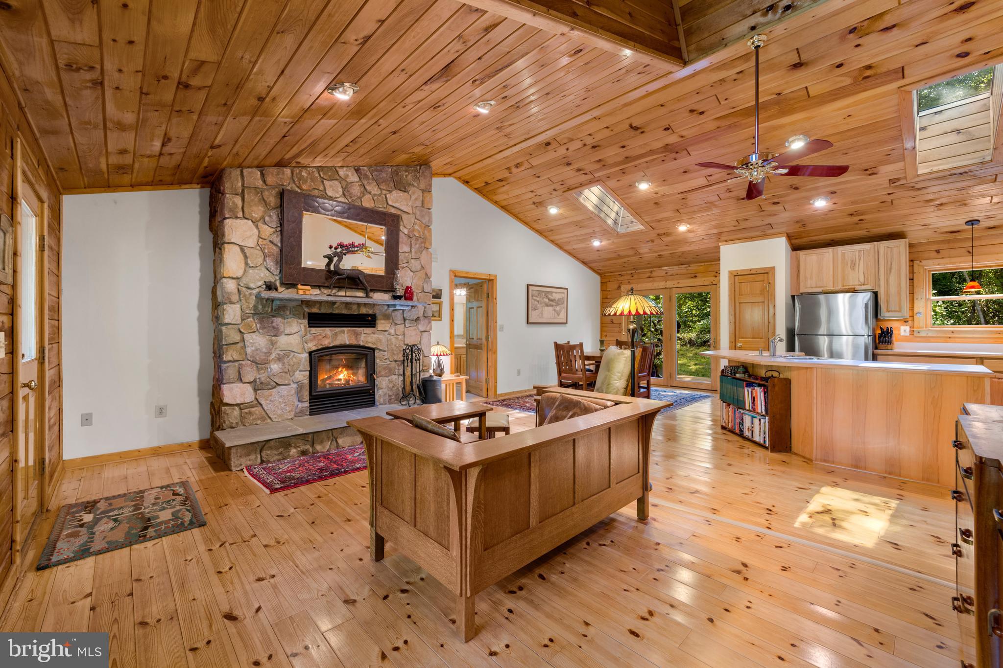 DELAPLANE MEADOWS - Residential