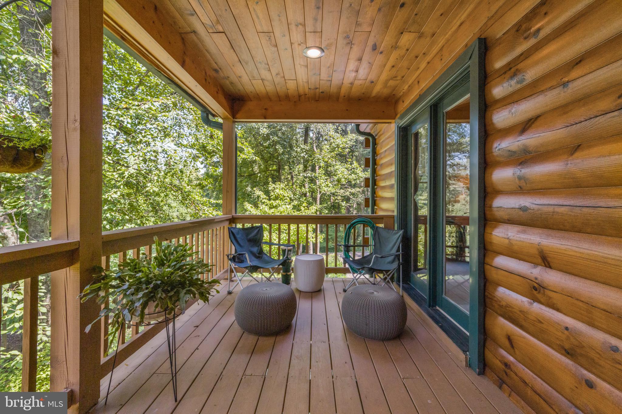 DELAPLANE MEADOWS - Residential