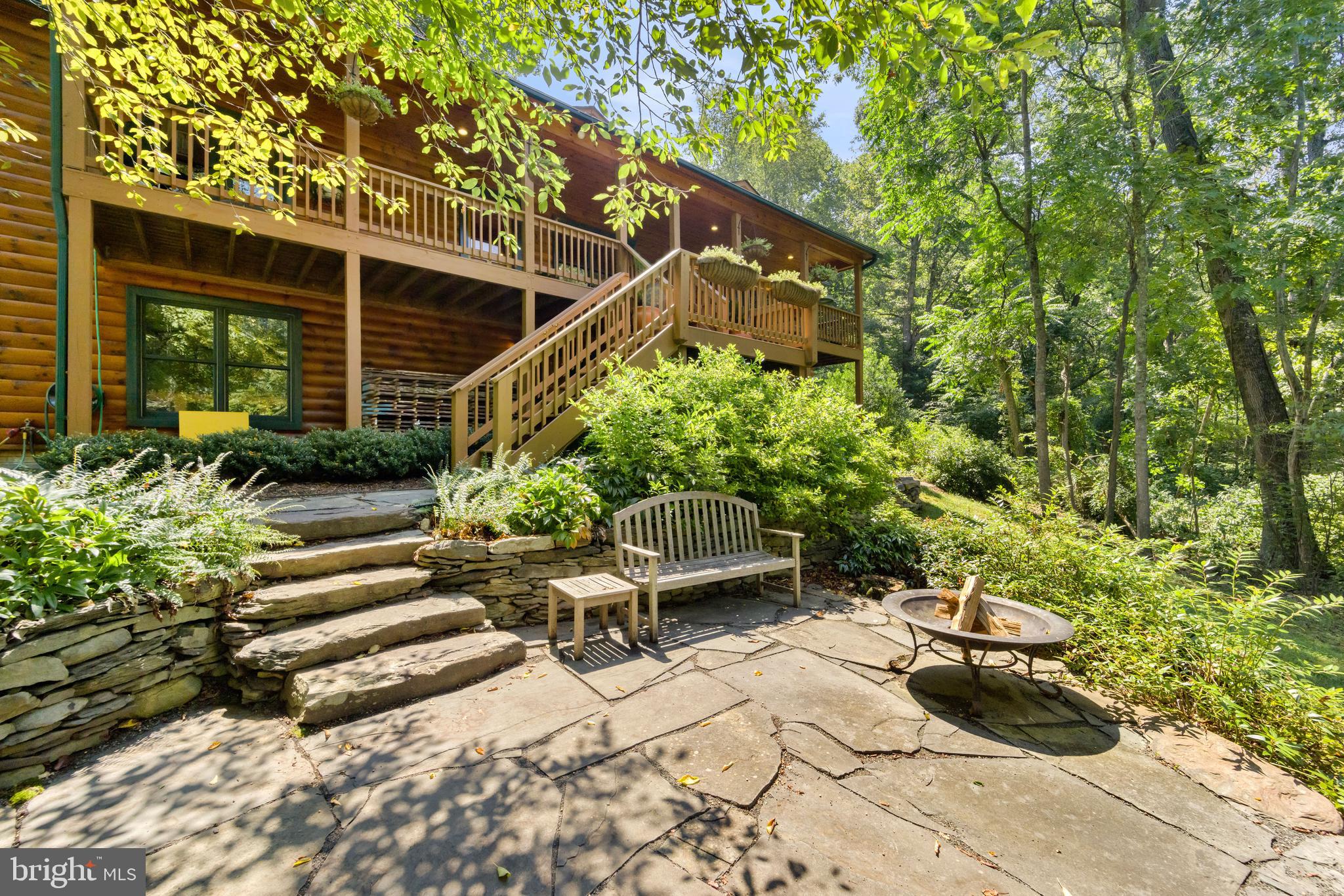 DELAPLANE MEADOWS - Residential