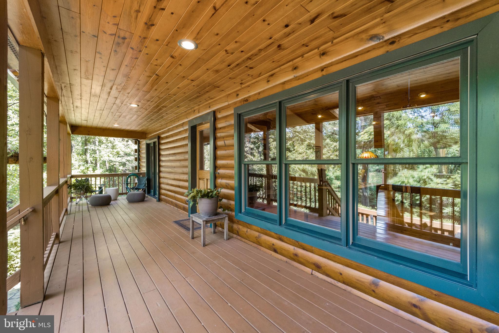 DELAPLANE MEADOWS - Residential