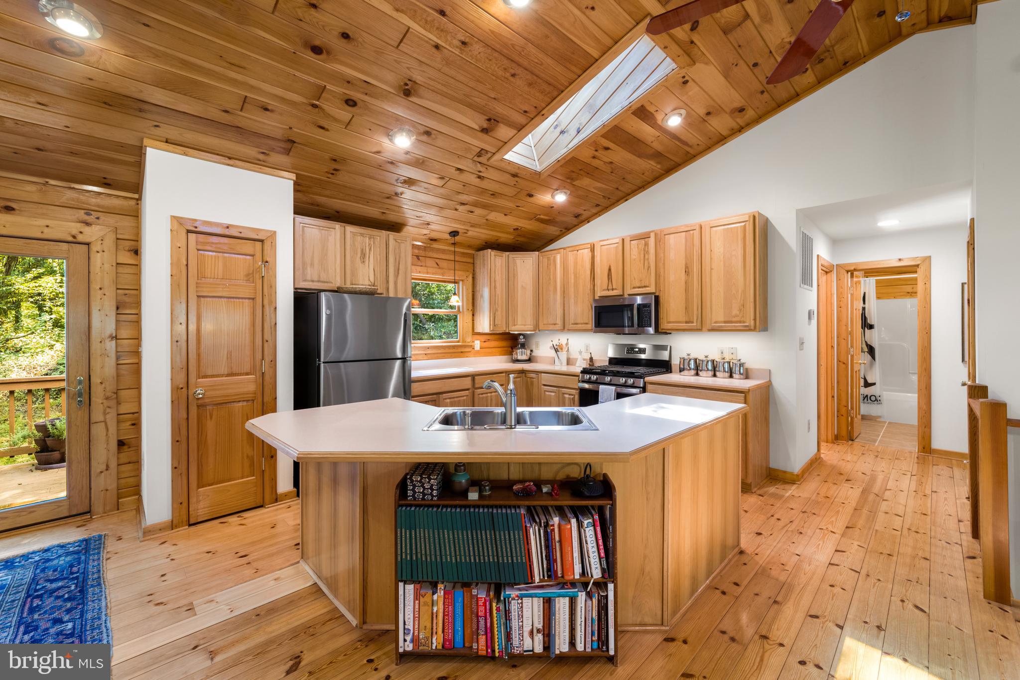 DELAPLANE MEADOWS - Residential