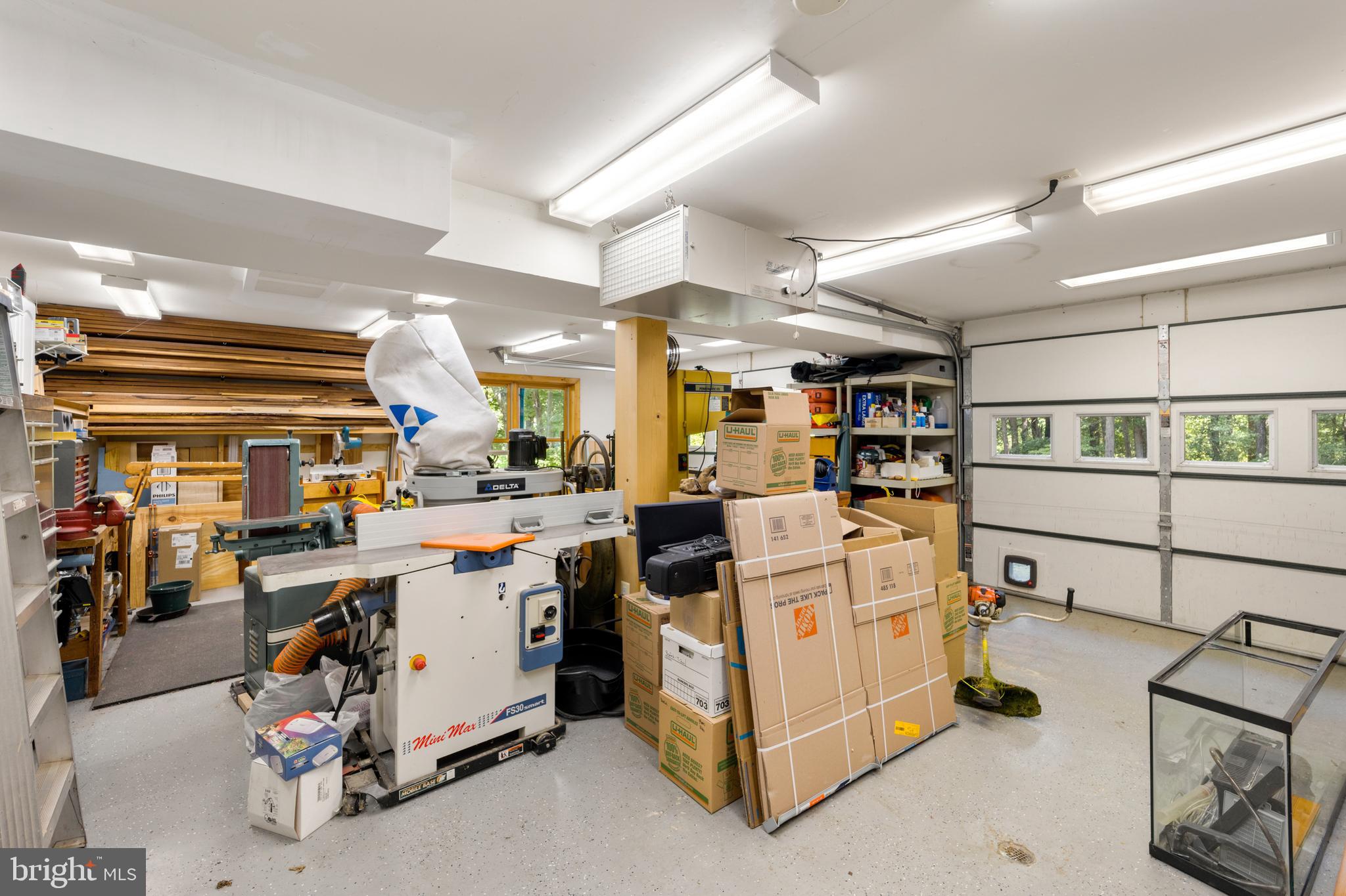 DELAPLANE MEADOWS - Residential