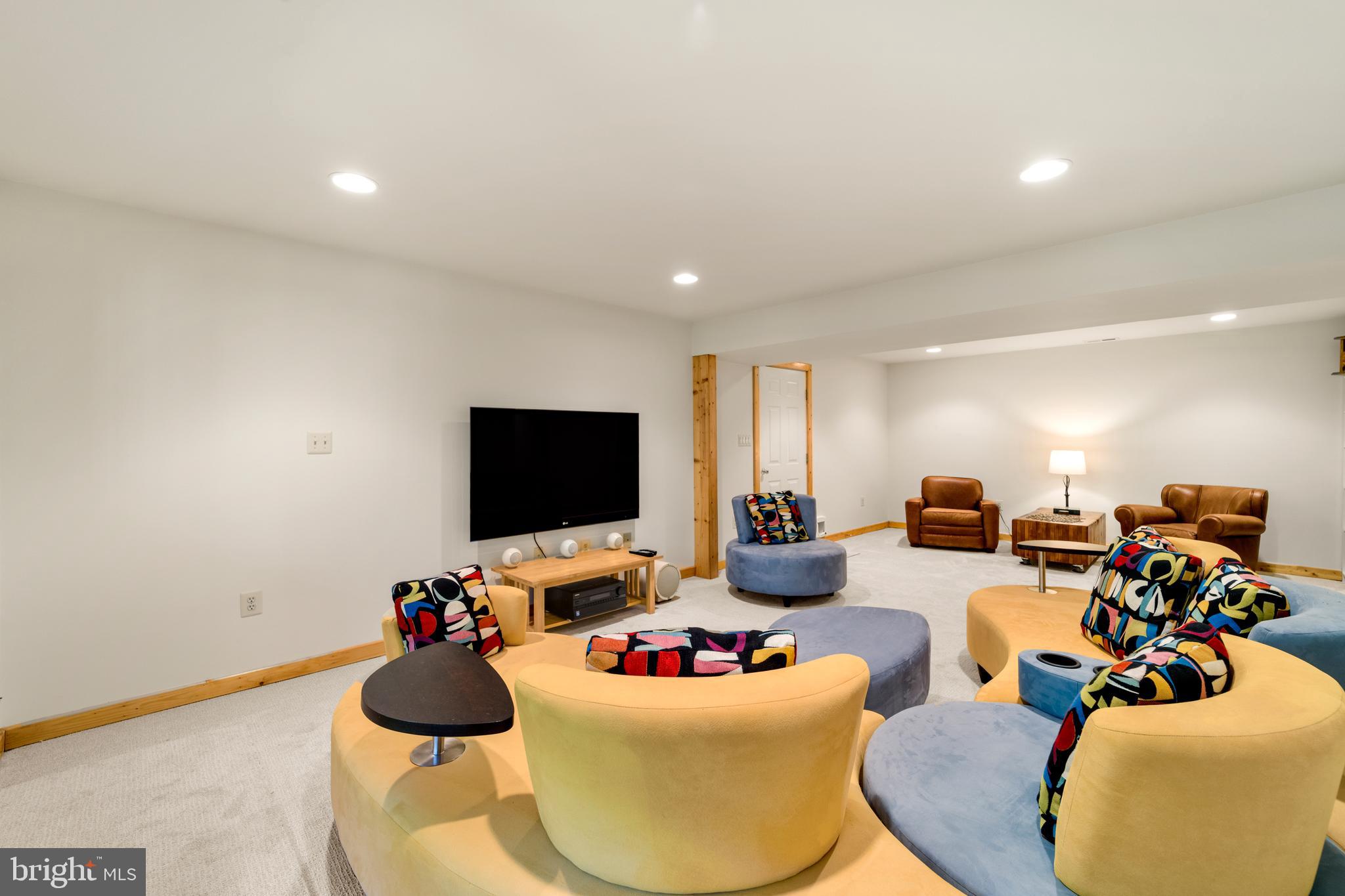 DELAPLANE MEADOWS - Residential