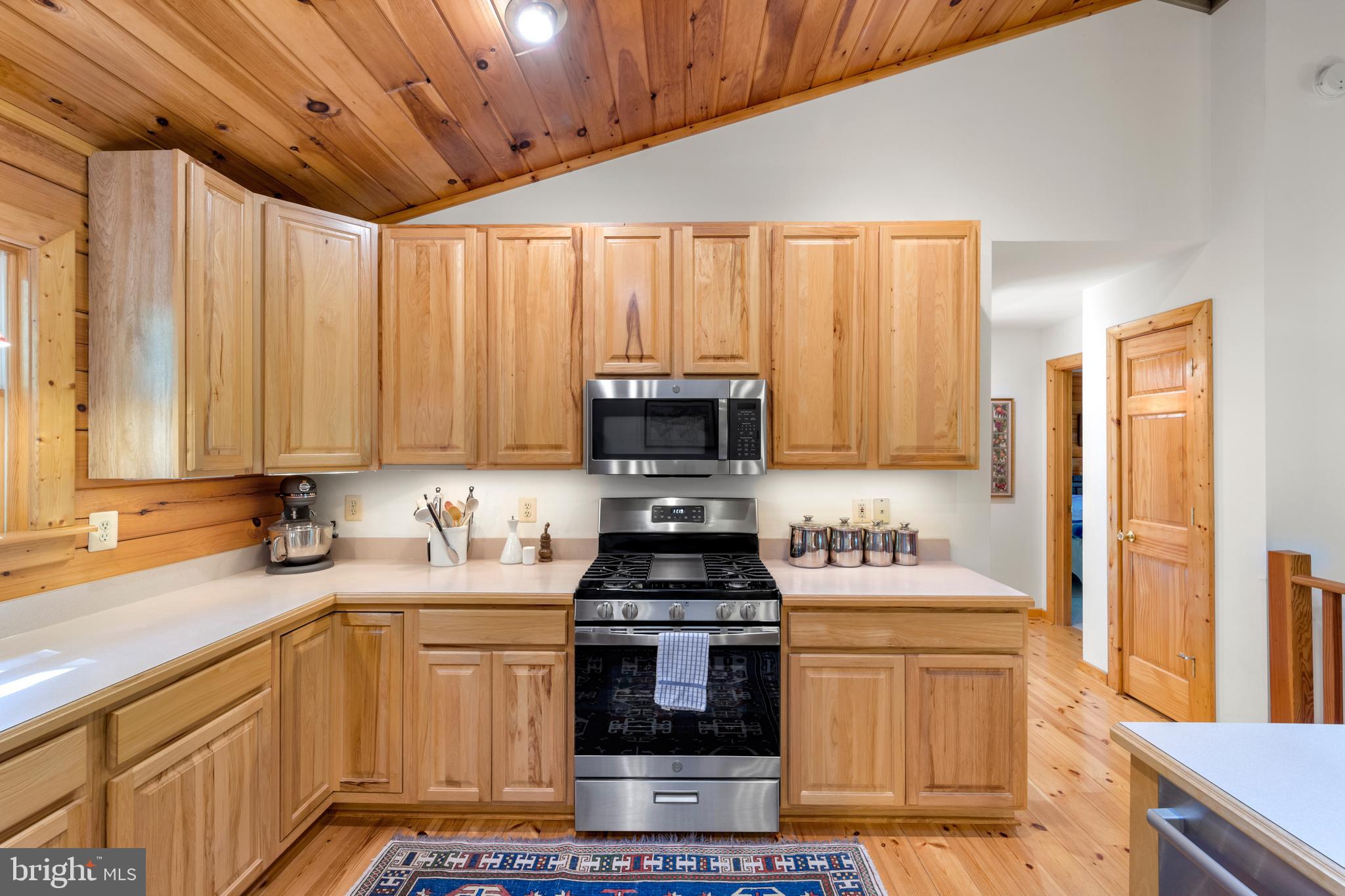 DELAPLANE MEADOWS - Residential