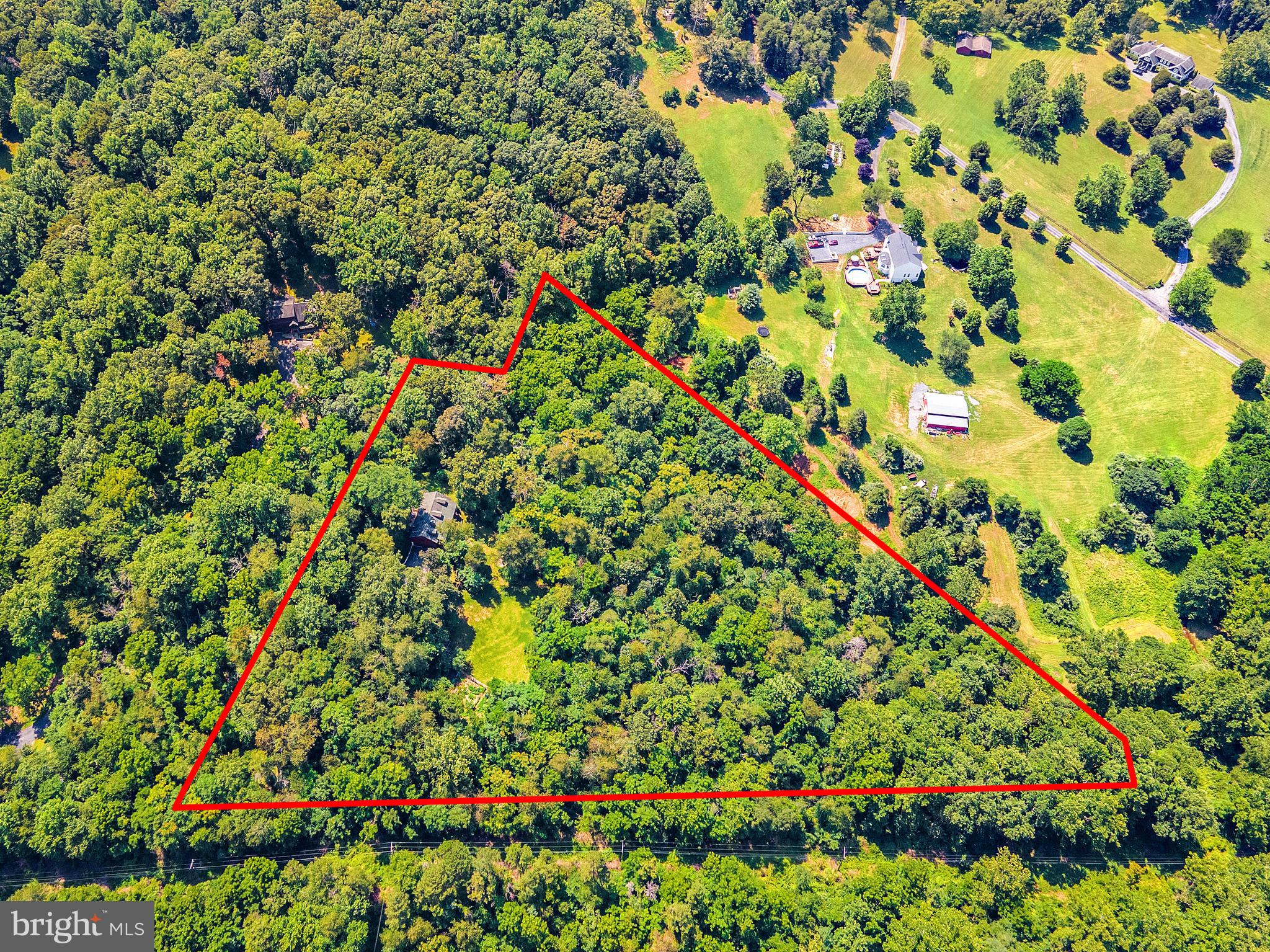 DELAPLANE MEADOWS - Residential