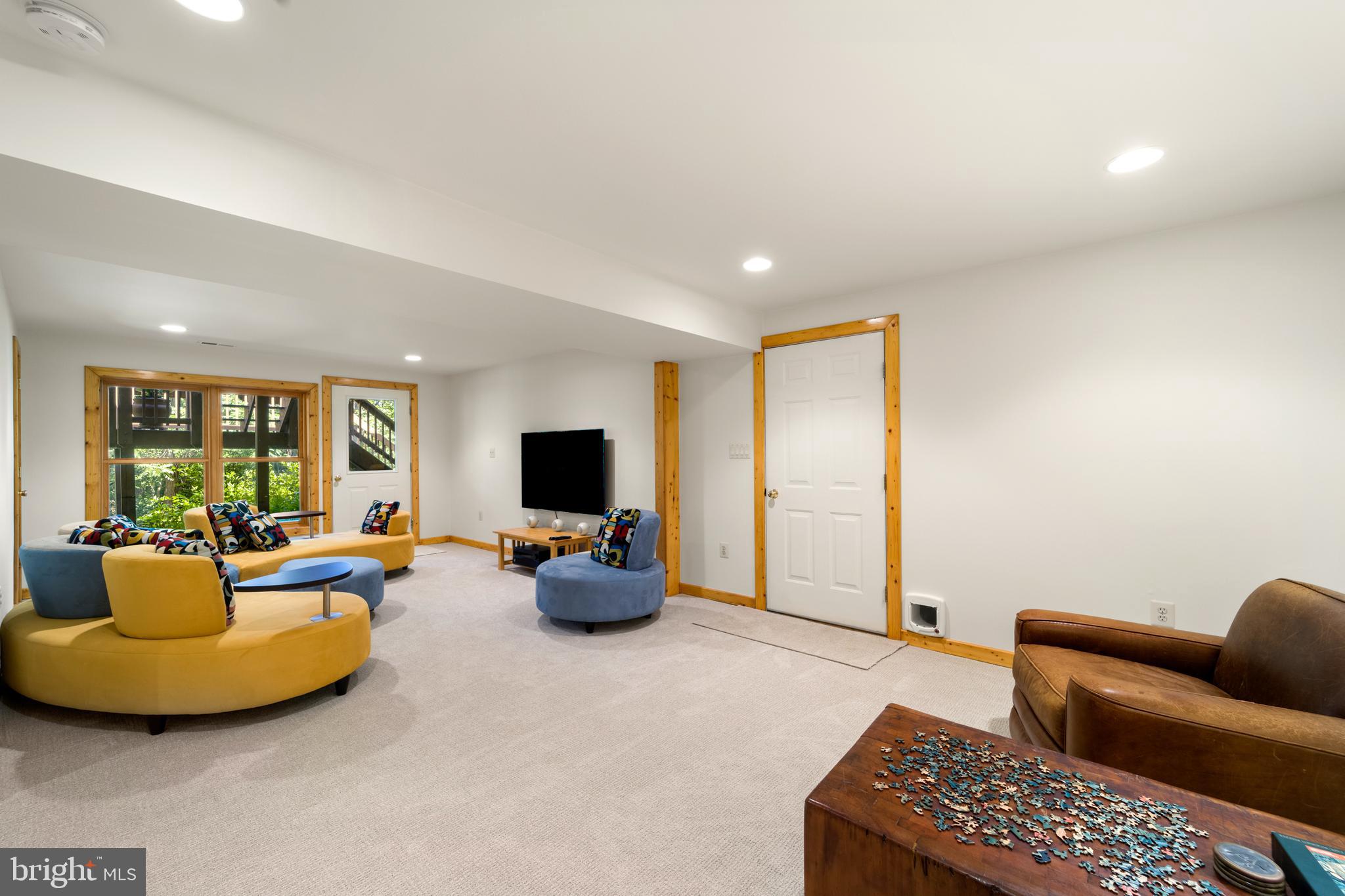 DELAPLANE MEADOWS - Residential