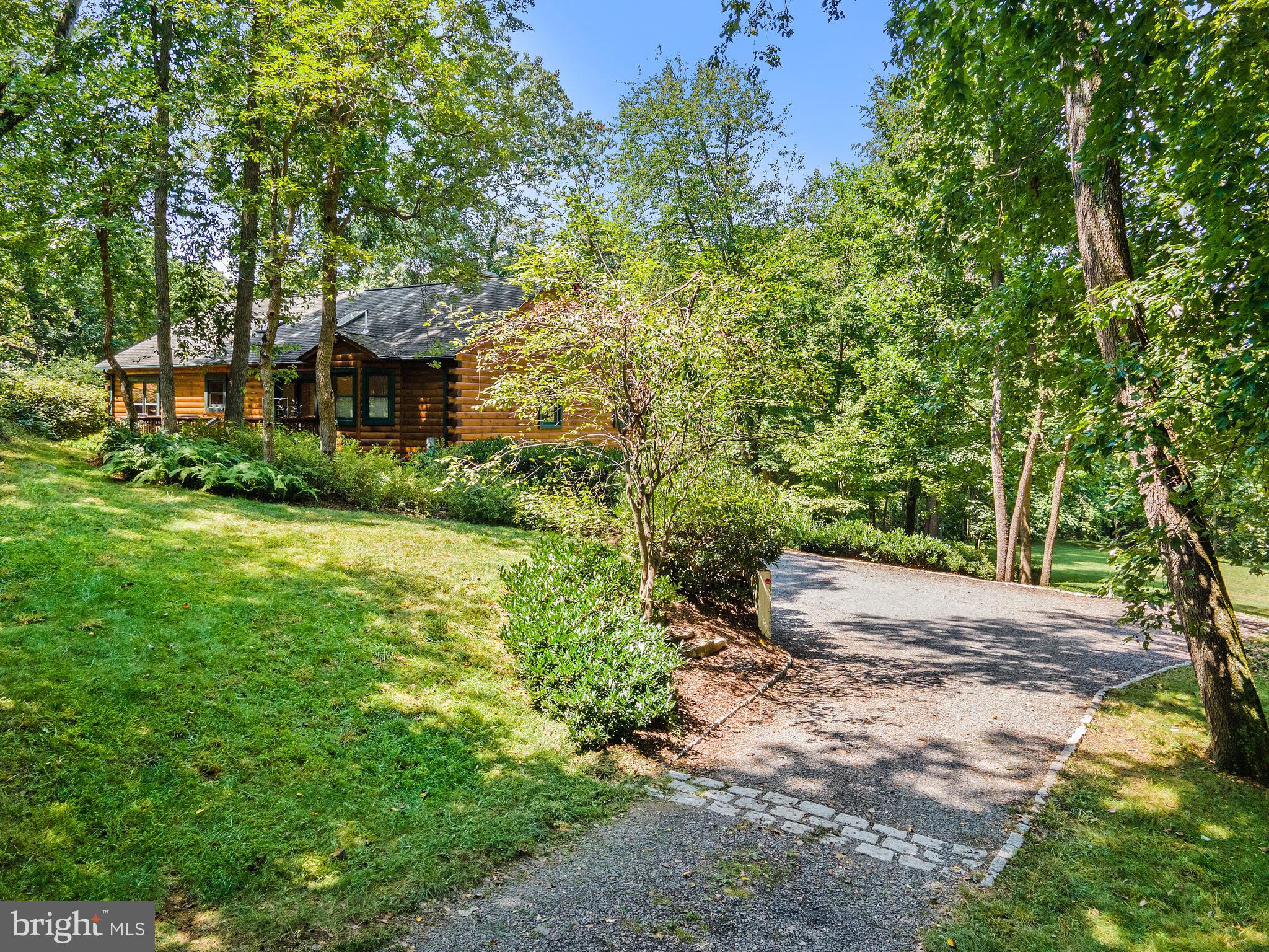 DELAPLANE MEADOWS - Residential