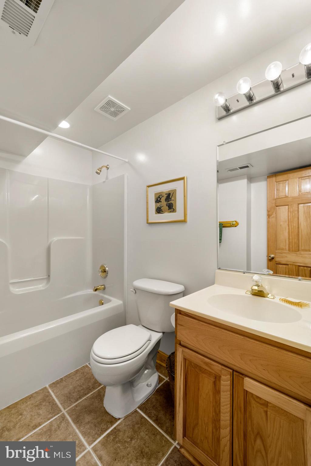 DELAPLANE MEADOWS - Residential