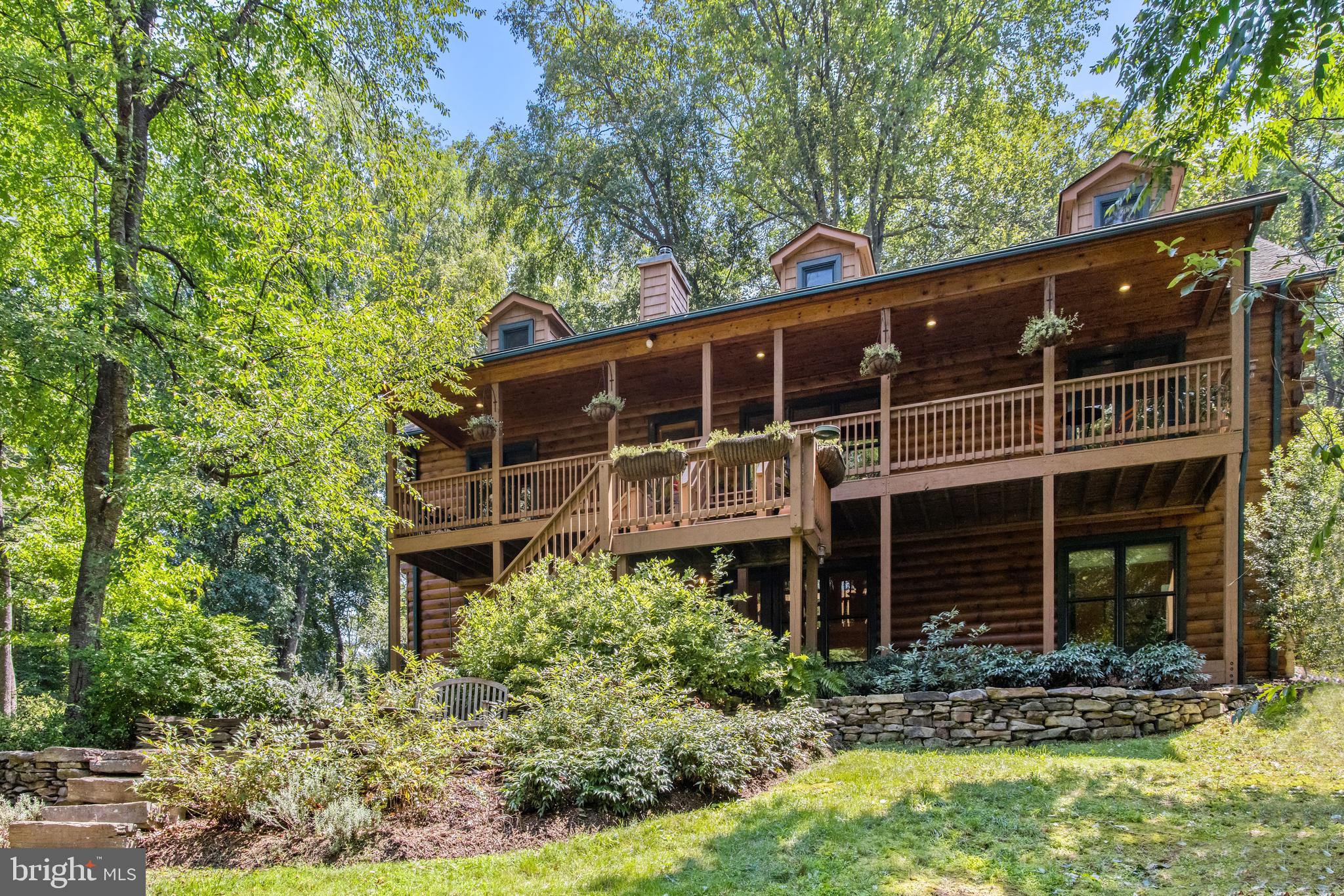 DELAPLANE MEADOWS - Residential