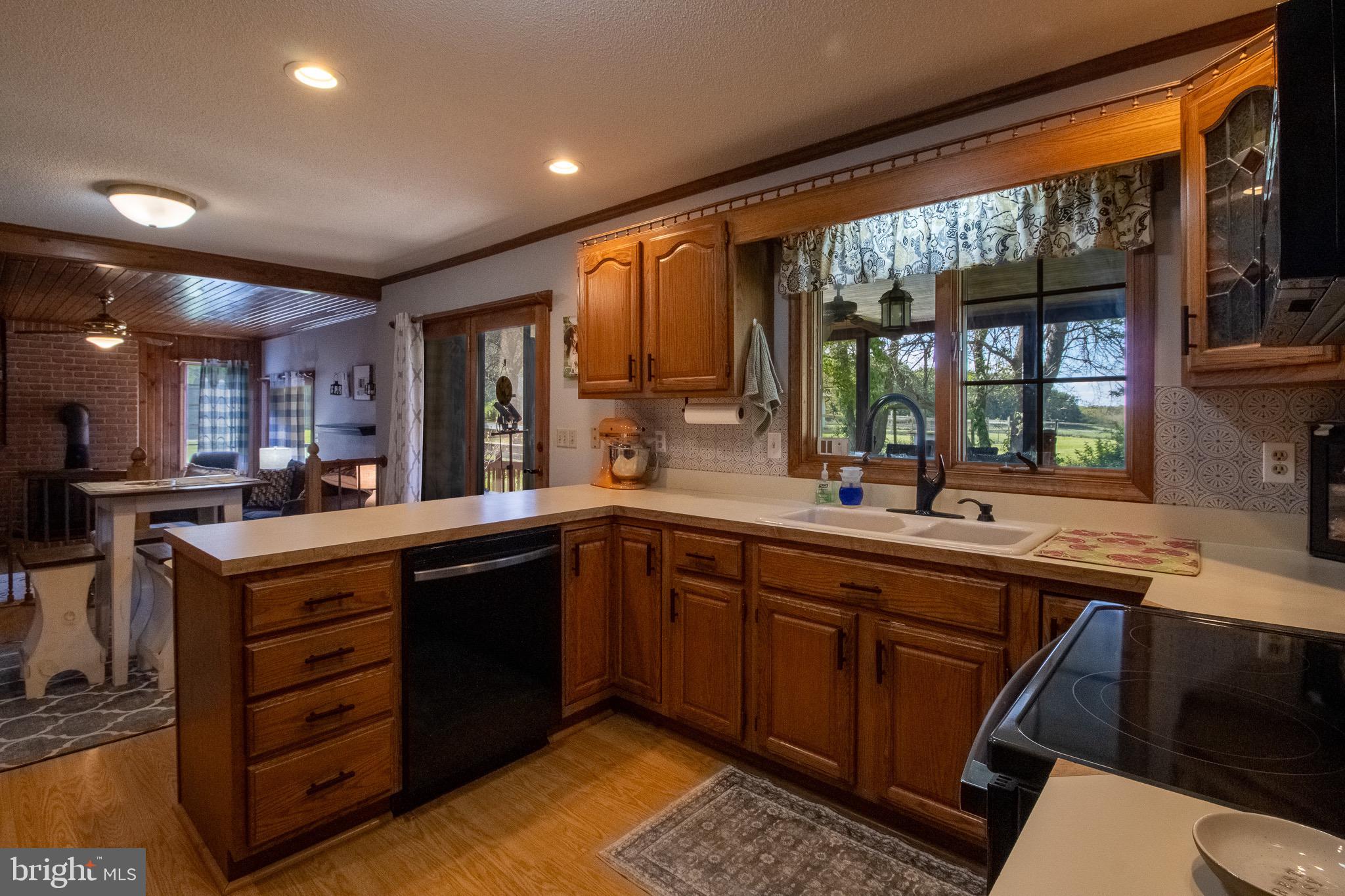 CRYSTAL BROOK II - Residential