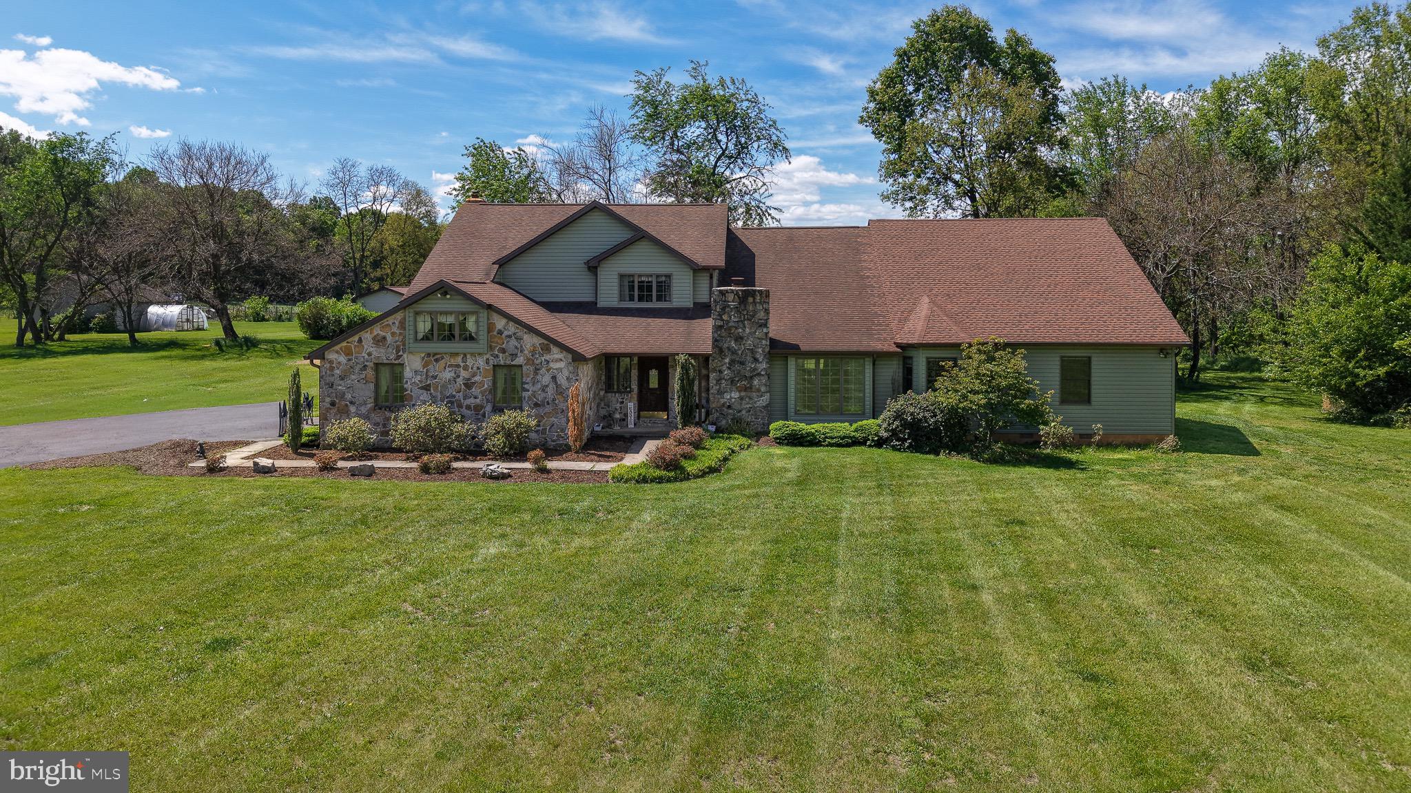 CRYSTAL BROOK II - Residential