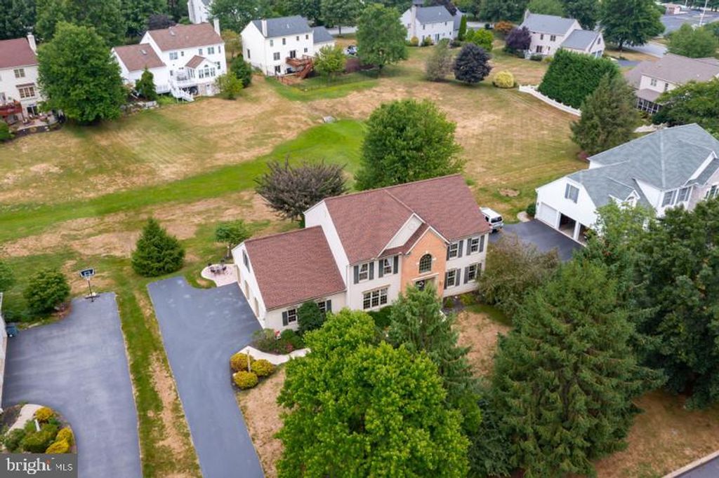 Photo of 1370 Sylvan Road, Lancaster, PA 17601 (MLS # PALA2054522)