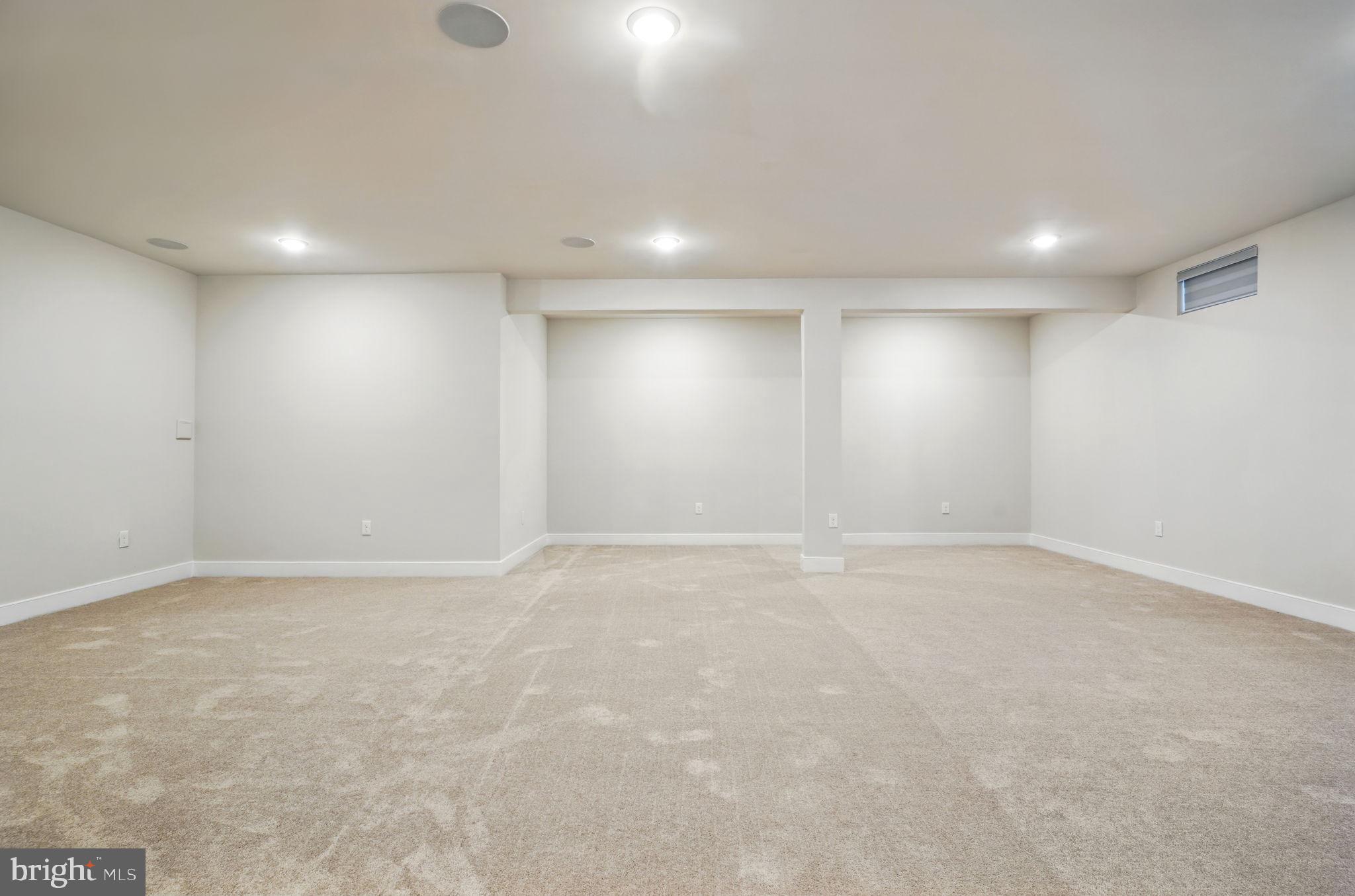 POTOMAC SHORES - Residential