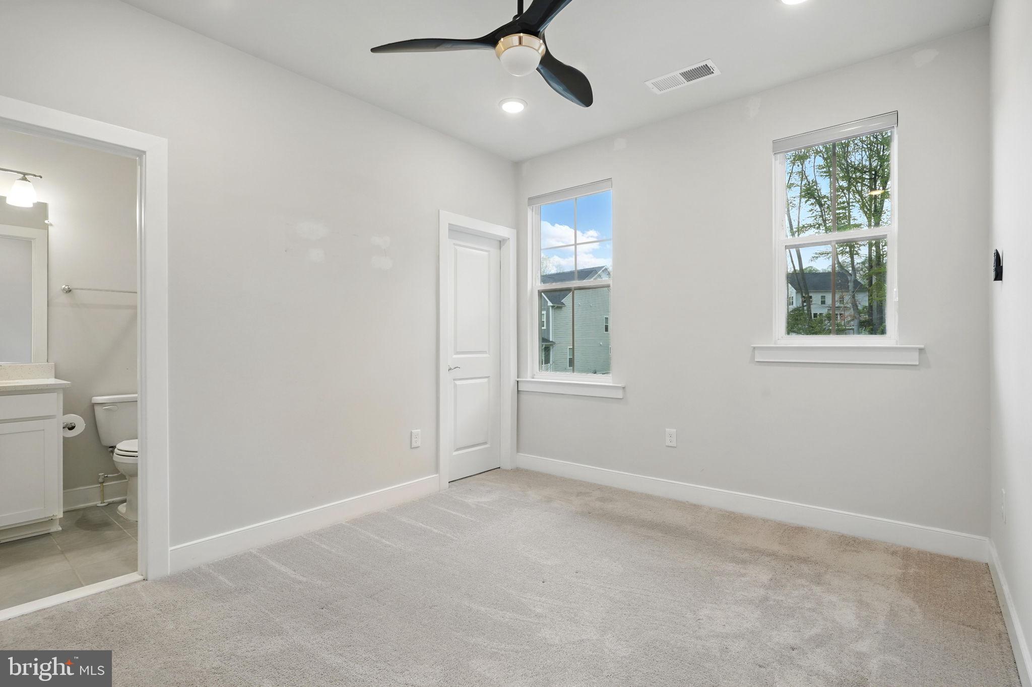 POTOMAC SHORES - Residential